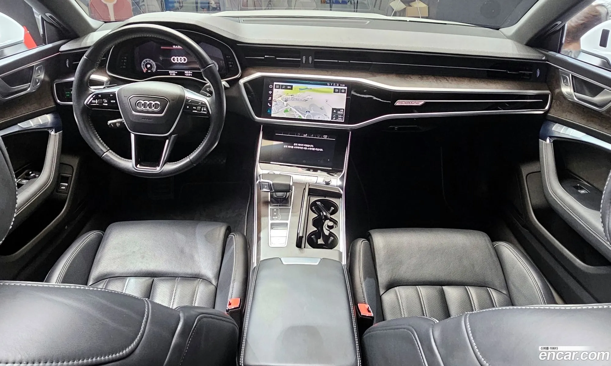 Audi A7 2020 WAUZZZF20LN093861 — 3