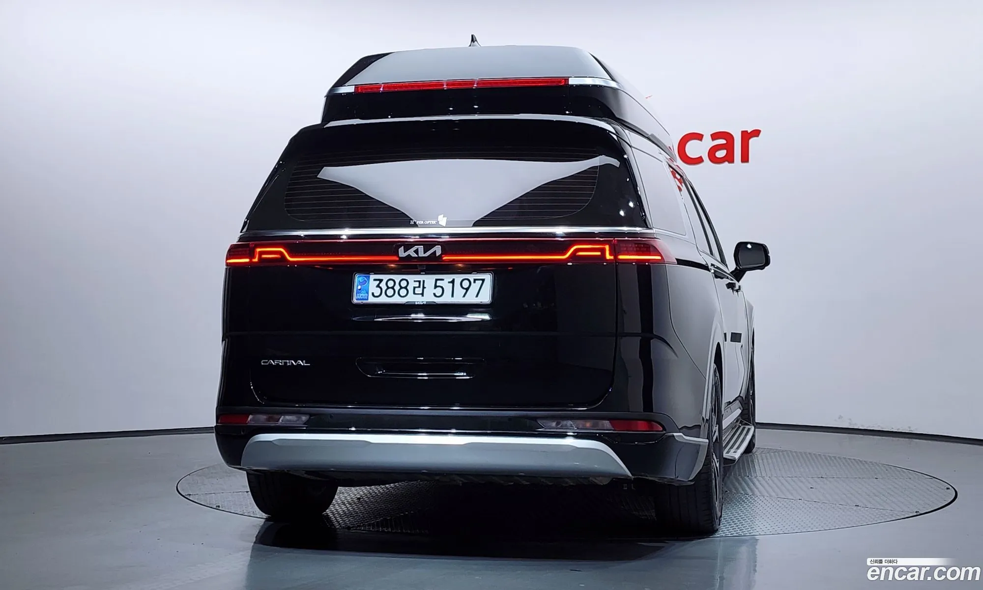 Kia Carnival 2022 — 2