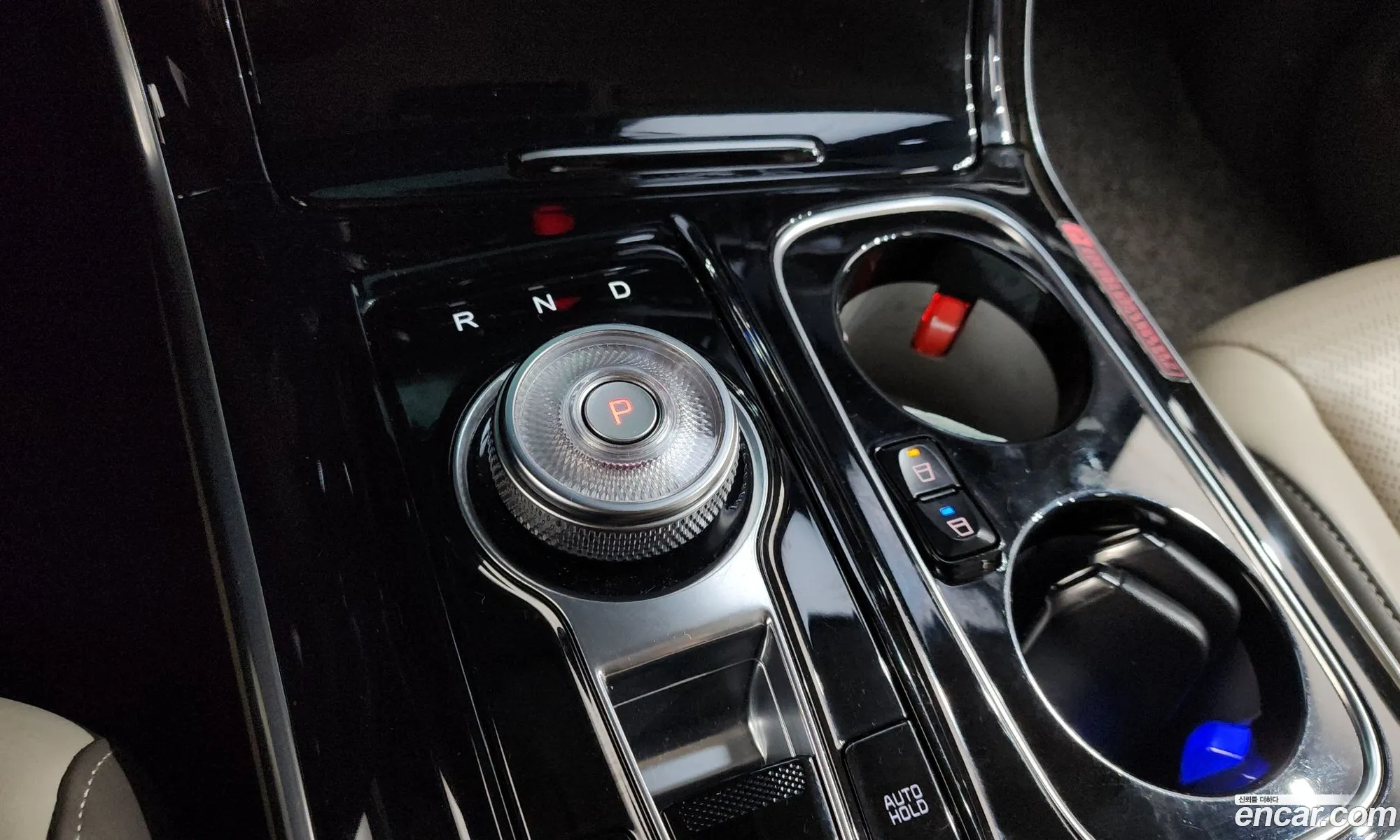 Kia Carnival 2022 — 7