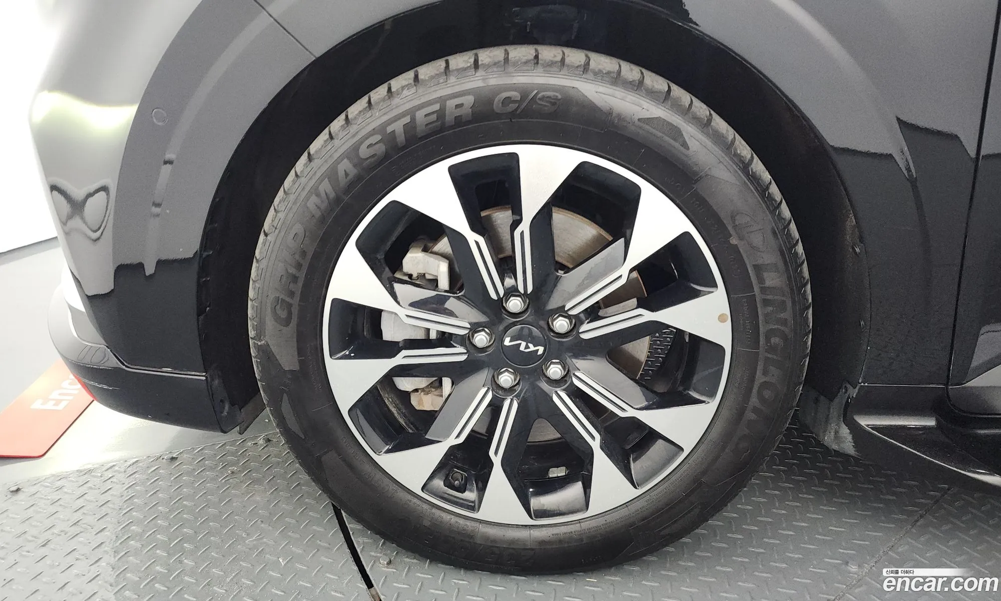 Kia Carnival 2022 — 5