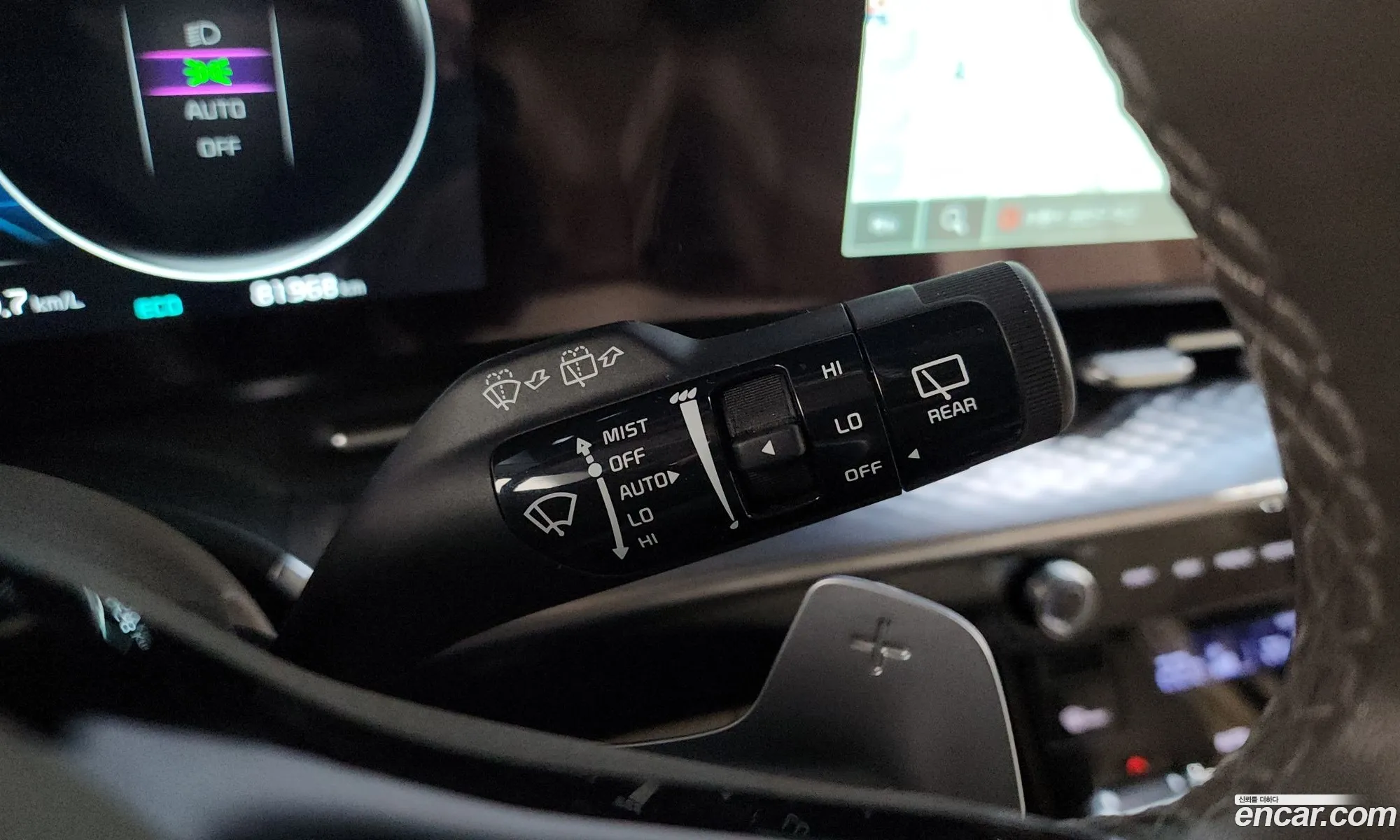 Kia Carnival 2022 — 17