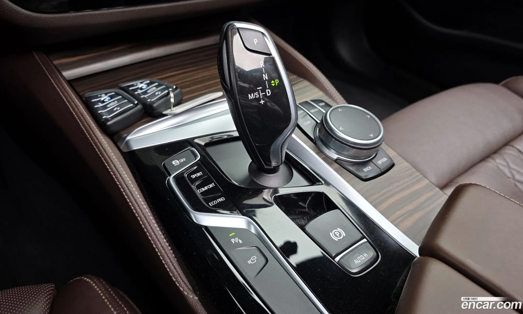 BMW 5 Series 2018 WBAJD3101JB255090 — 9