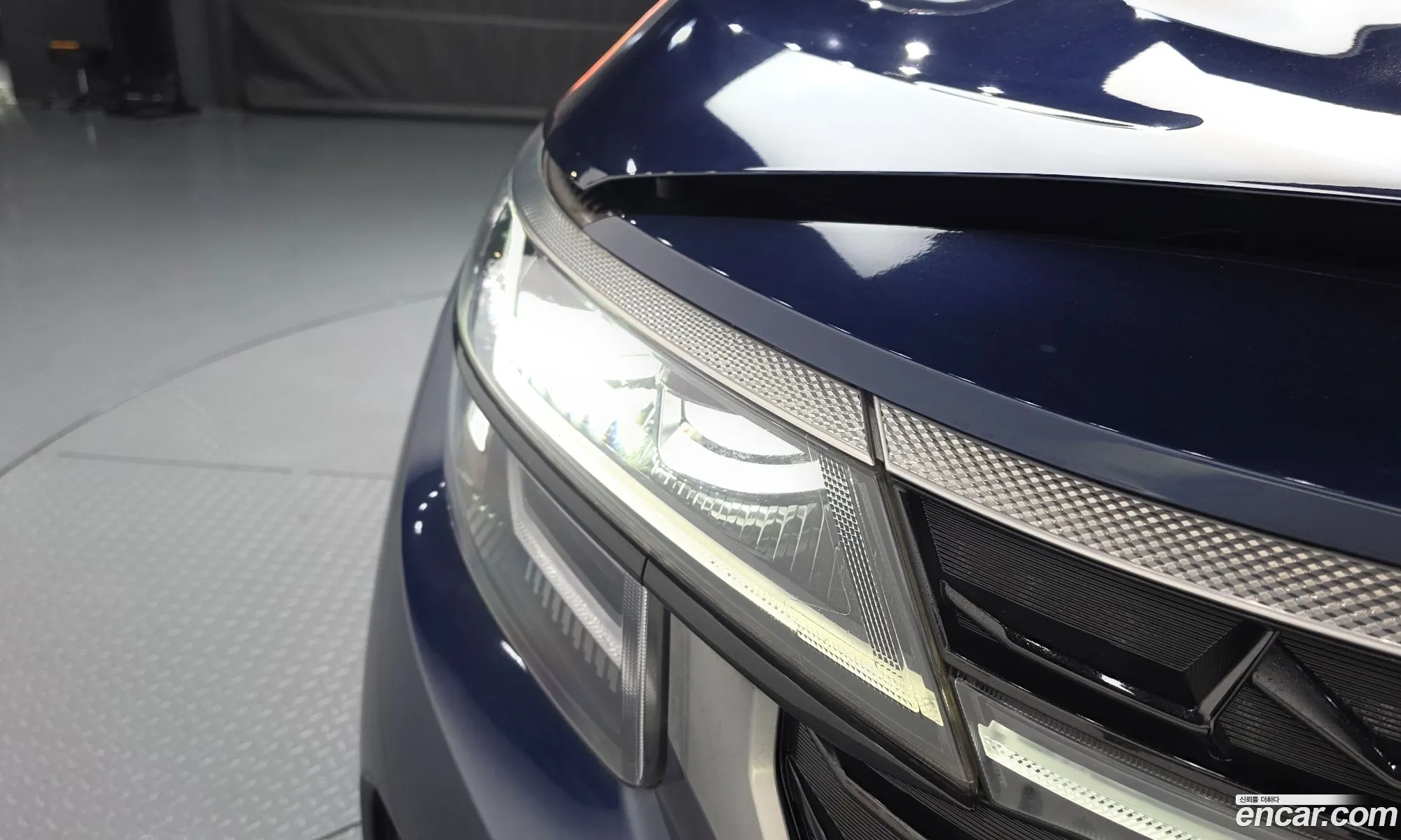 Kia Seltos 2023 — 17