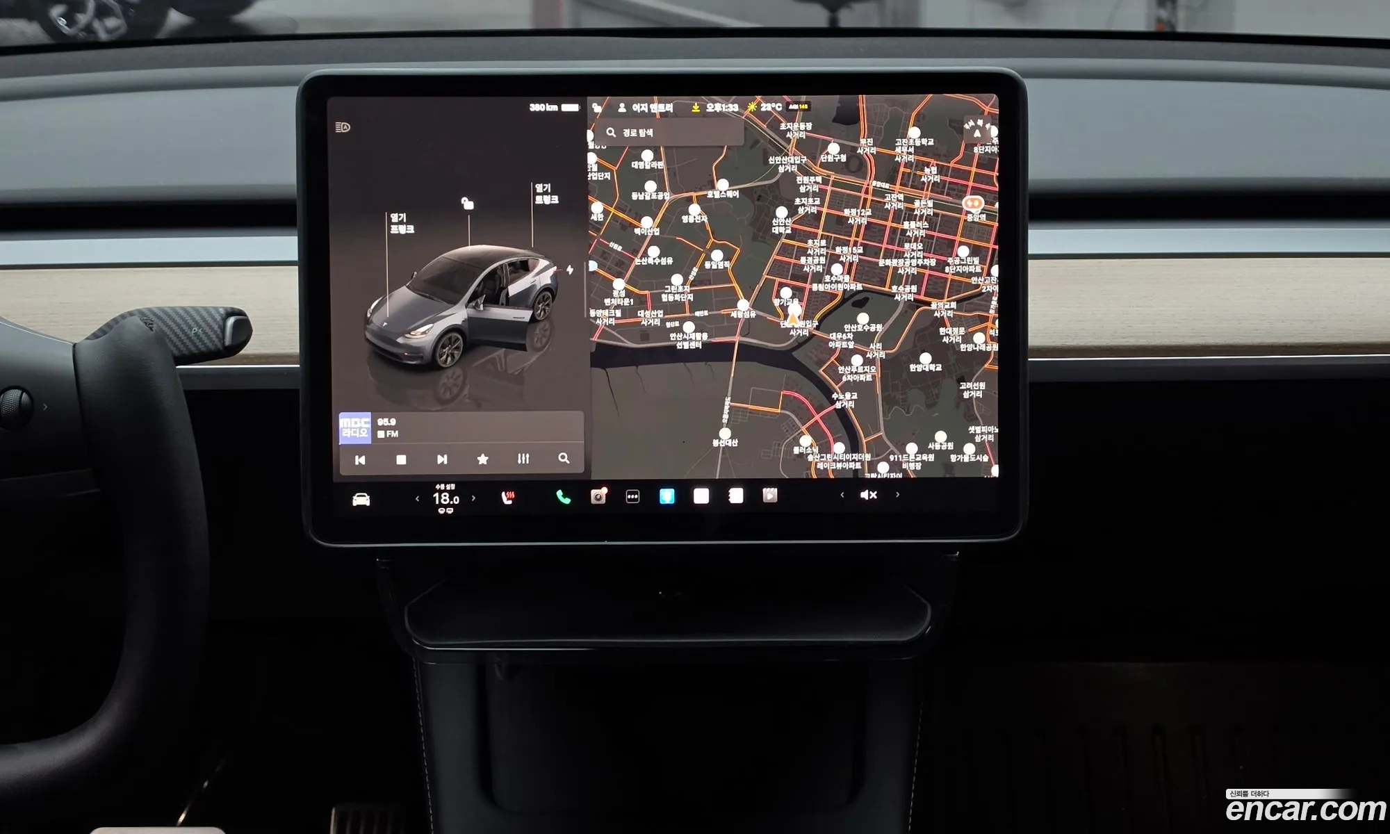 Tesla Model Y 2025 — 11
