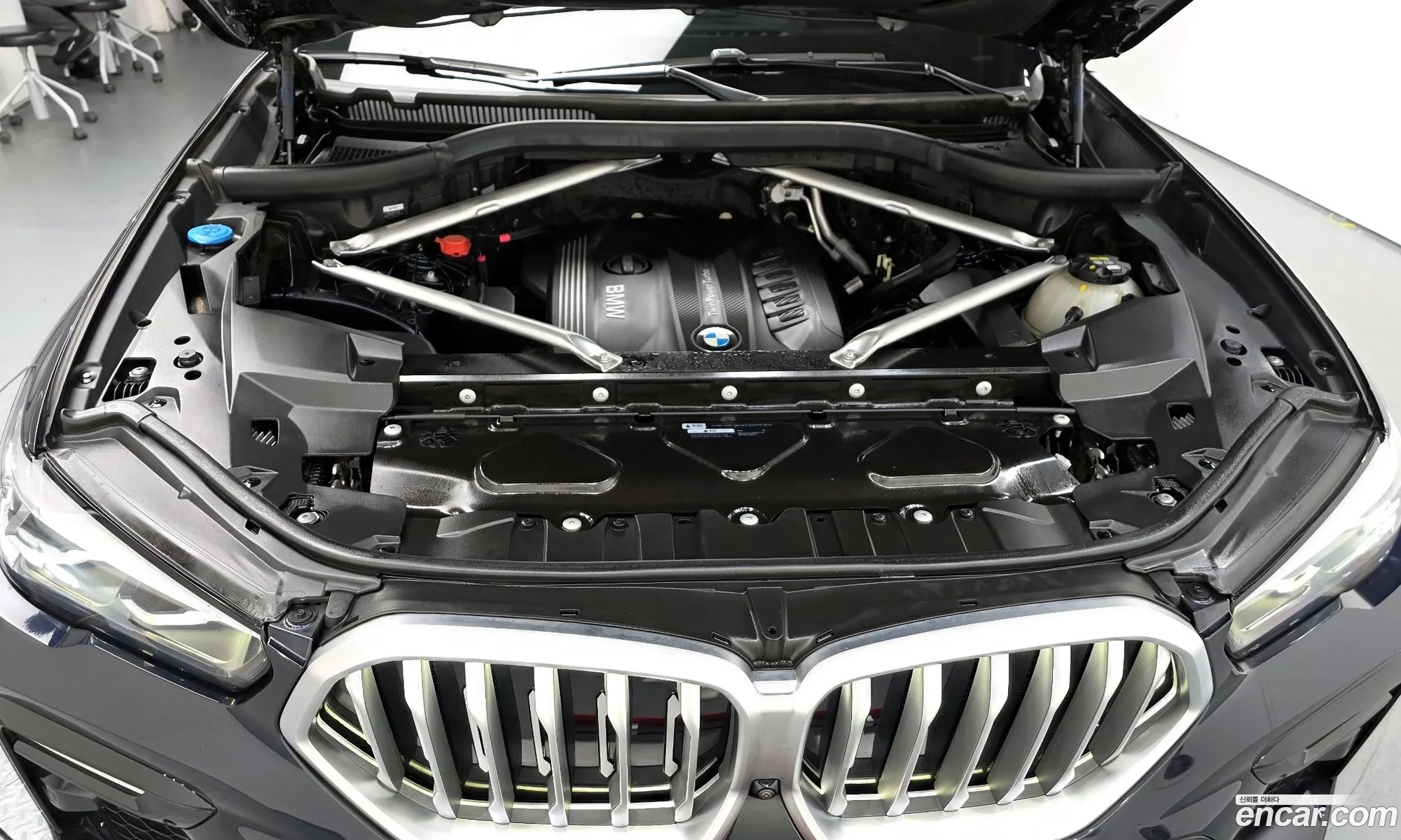 BMW X6 2020 — 17