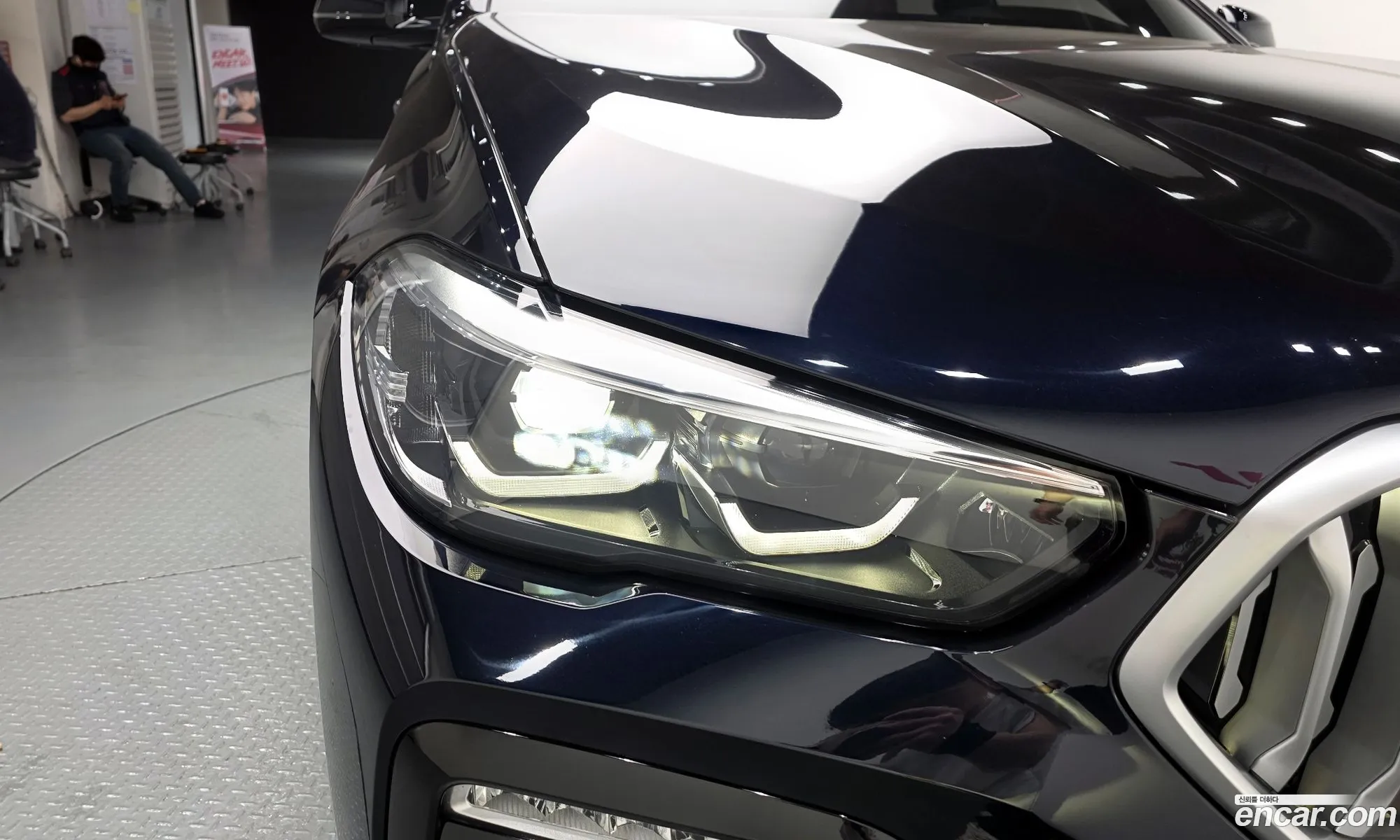 BMW X6 2020 — 28