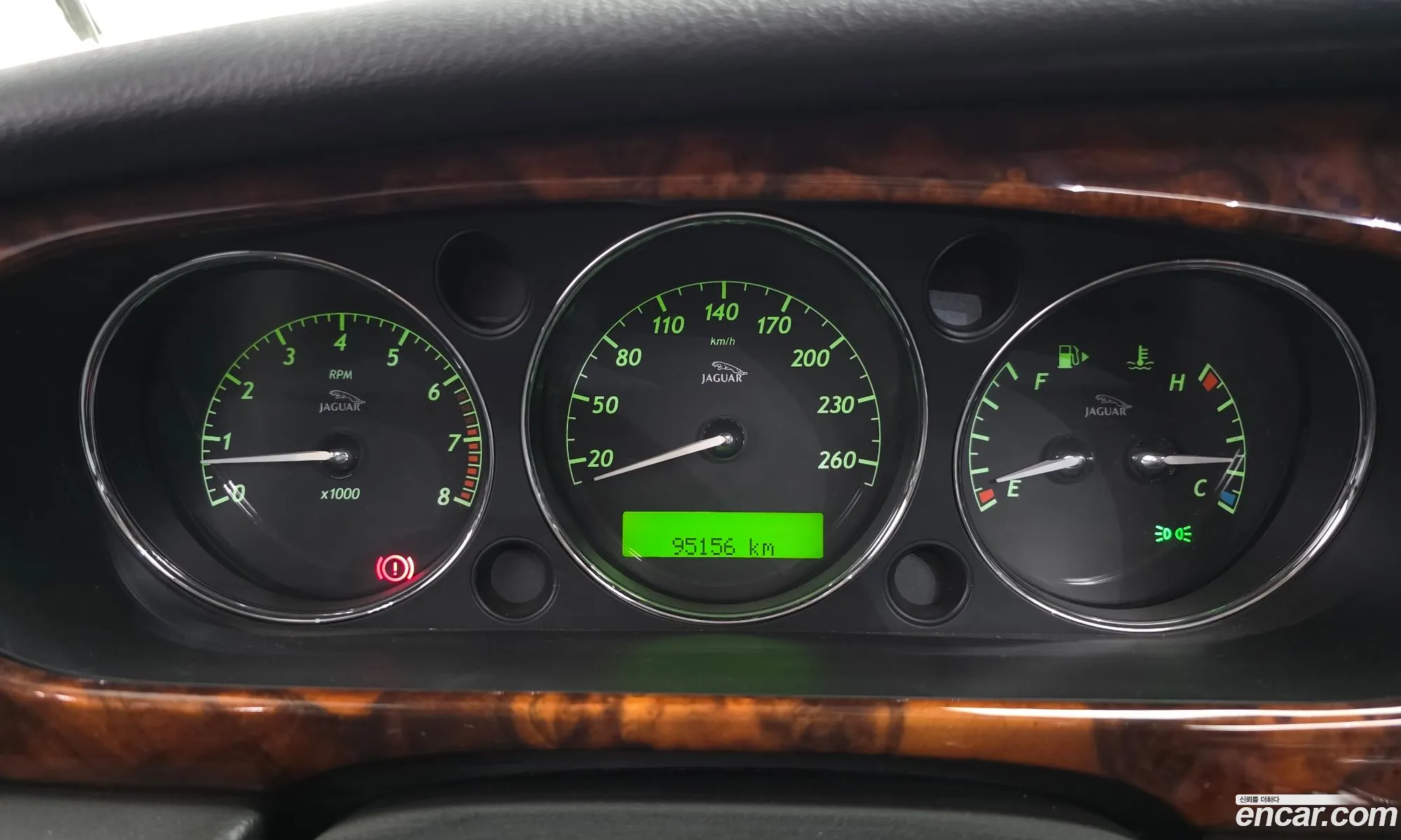 Jaguar XJ8 2006 SAJAA80T16RH09426 — 16