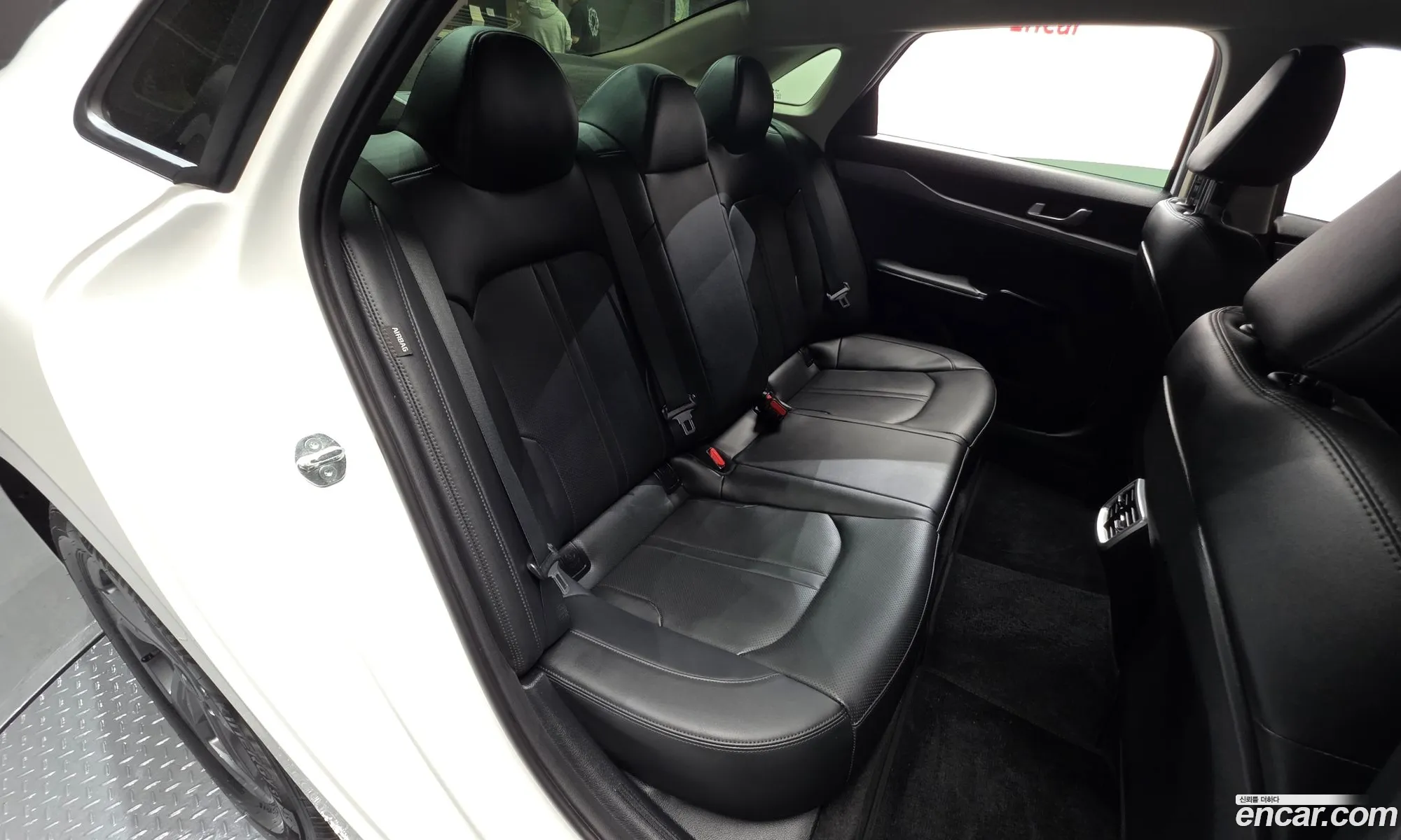 Kia K5 2024 — 8
