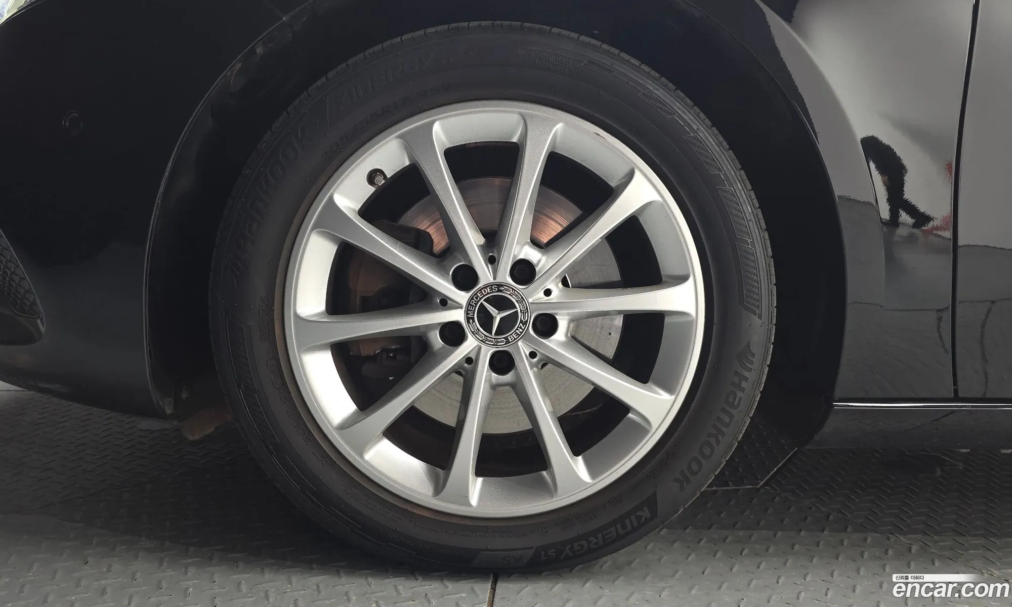 Mercedes-Benz A-Class W177 2019 — 19