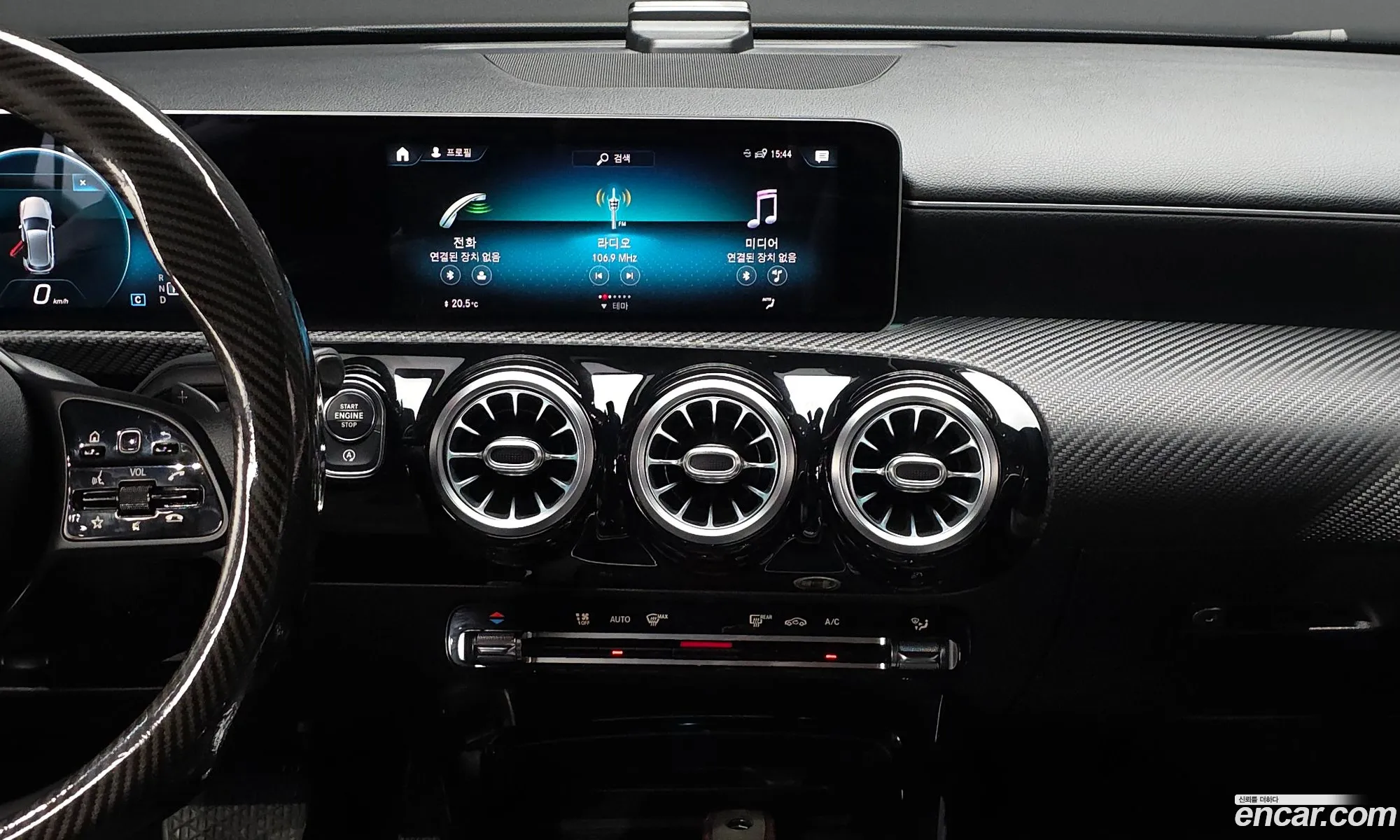 Mercedes-Benz A-Class W177 2019 — 12