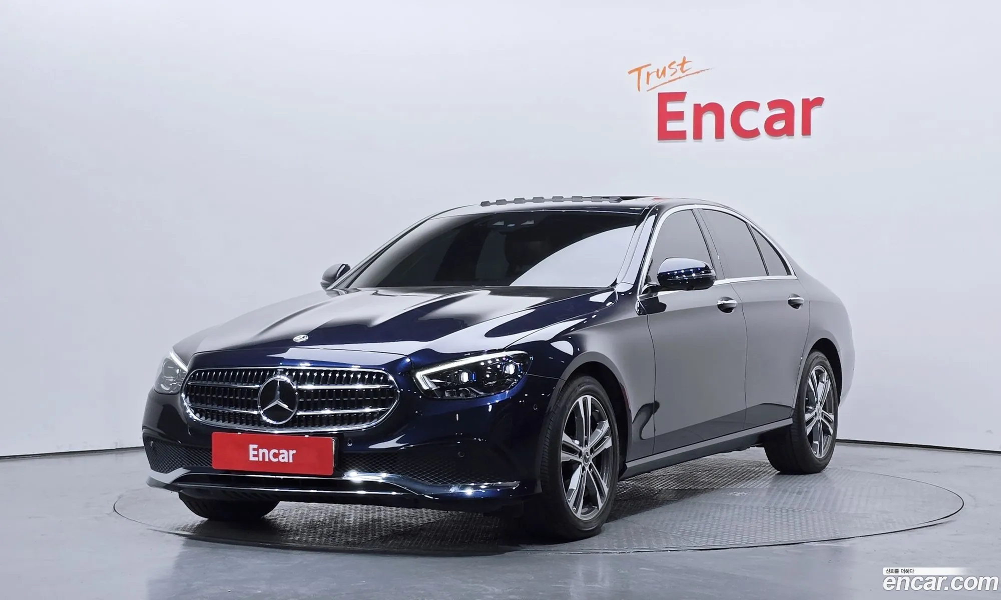Mercedes-Benz E-Class W213 2022 — 10