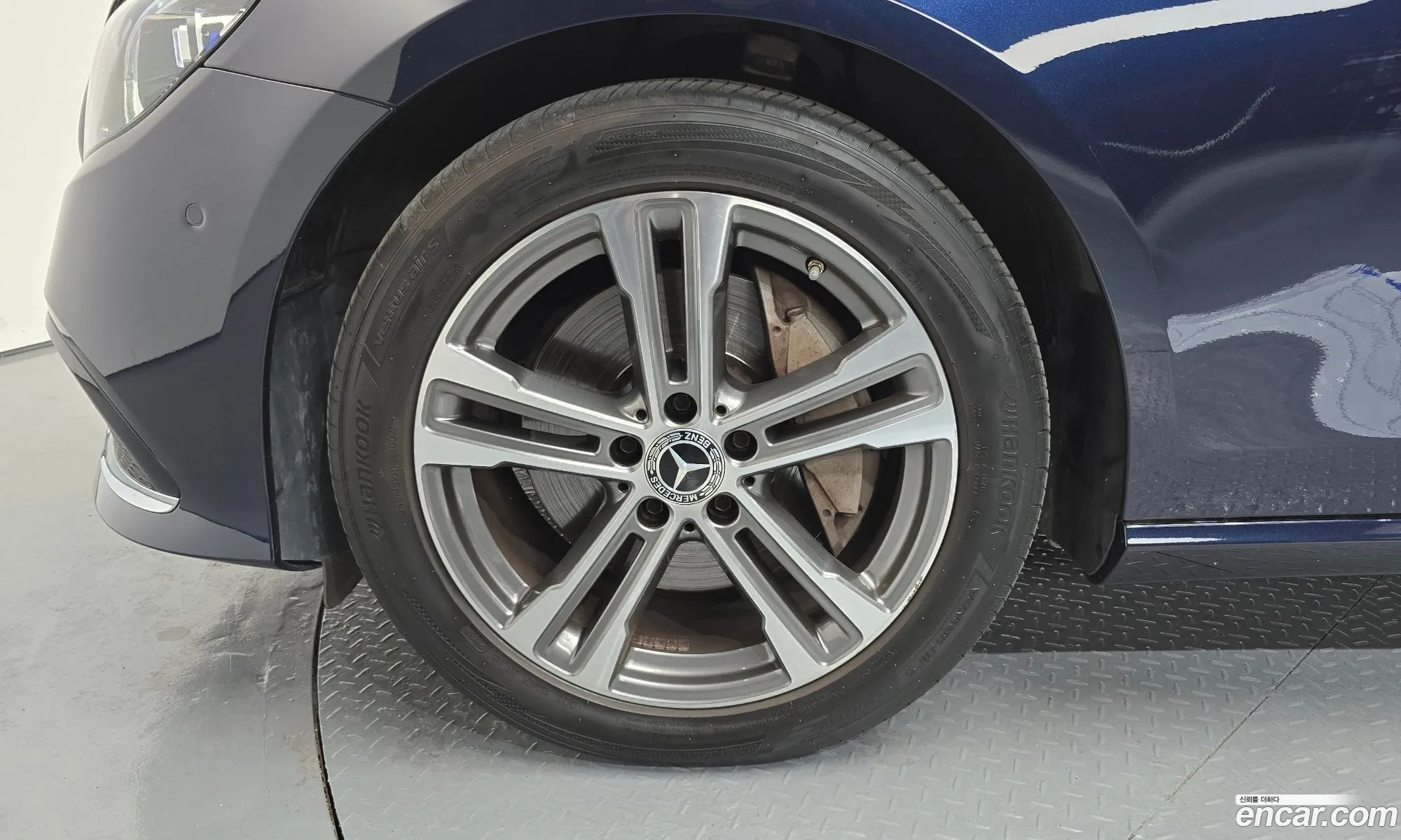 Mercedes-Benz E-Class W213 2022 — 20