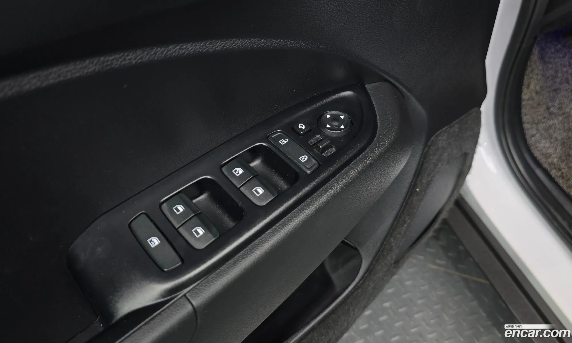 Hyundai Venue 2019 — 10