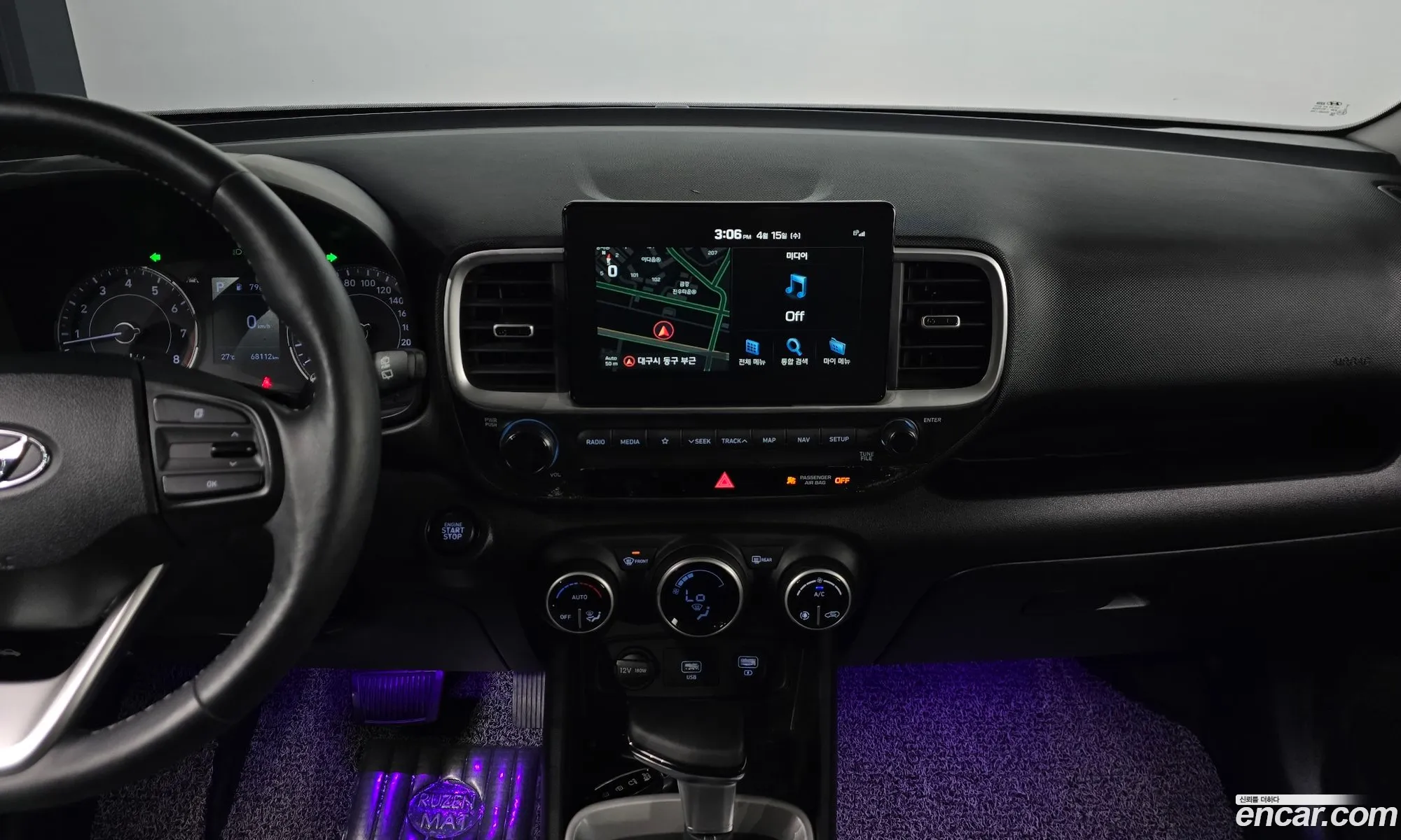 Hyundai Venue 2019 — 3