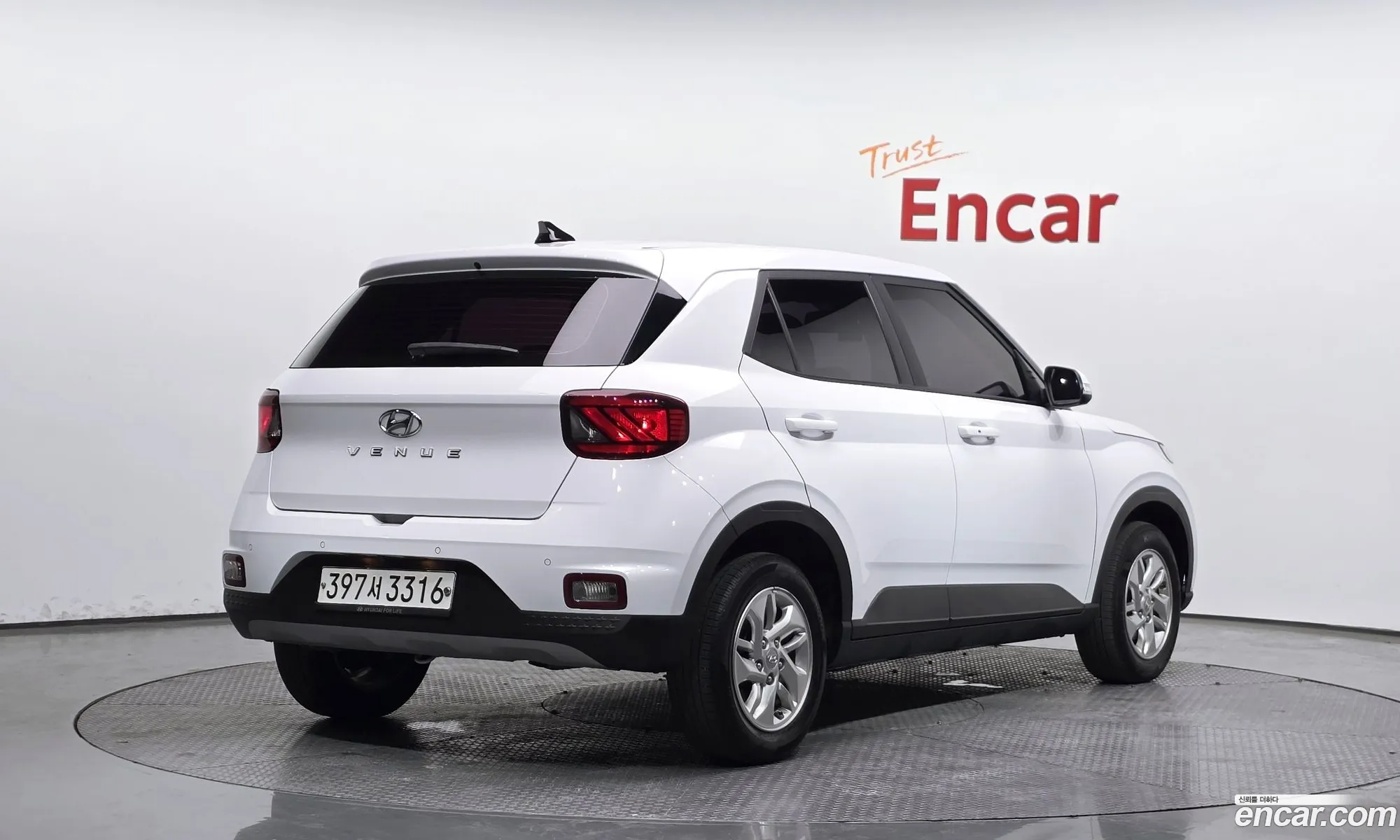 Hyundai Venue 2019 — 19