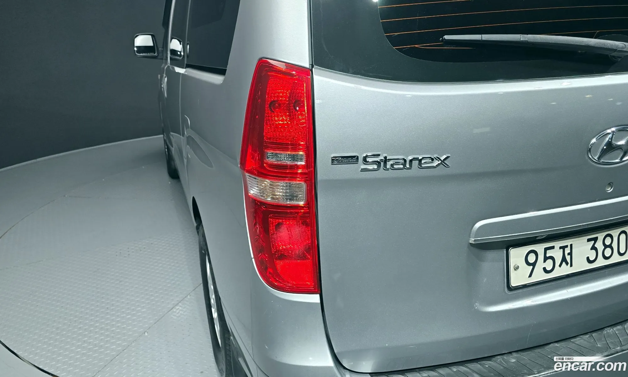 Hyundai Grand Starex 2013 — 10