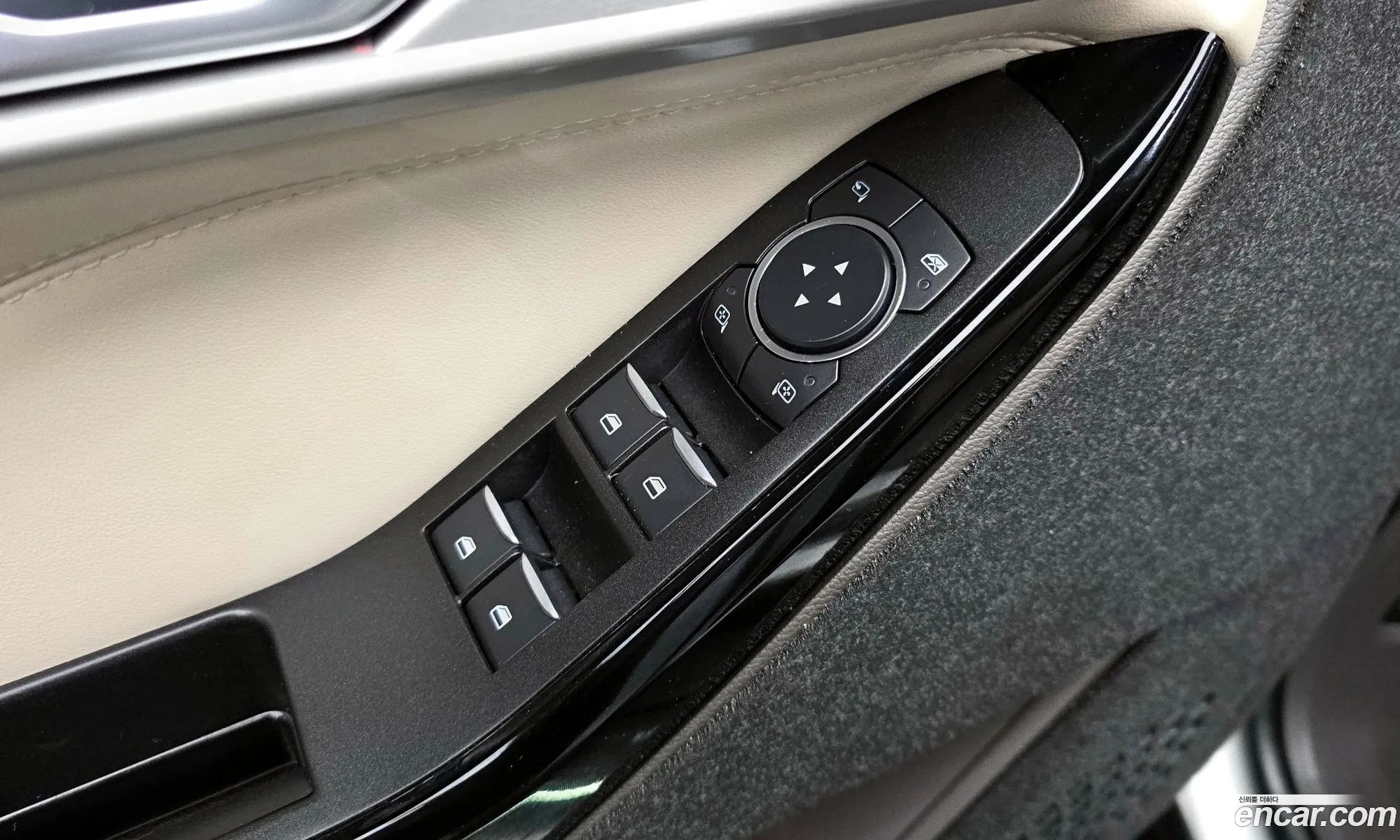 Ford Explorer 6th Gen 2022 1FM5K8HC0NGB32294 — 12
