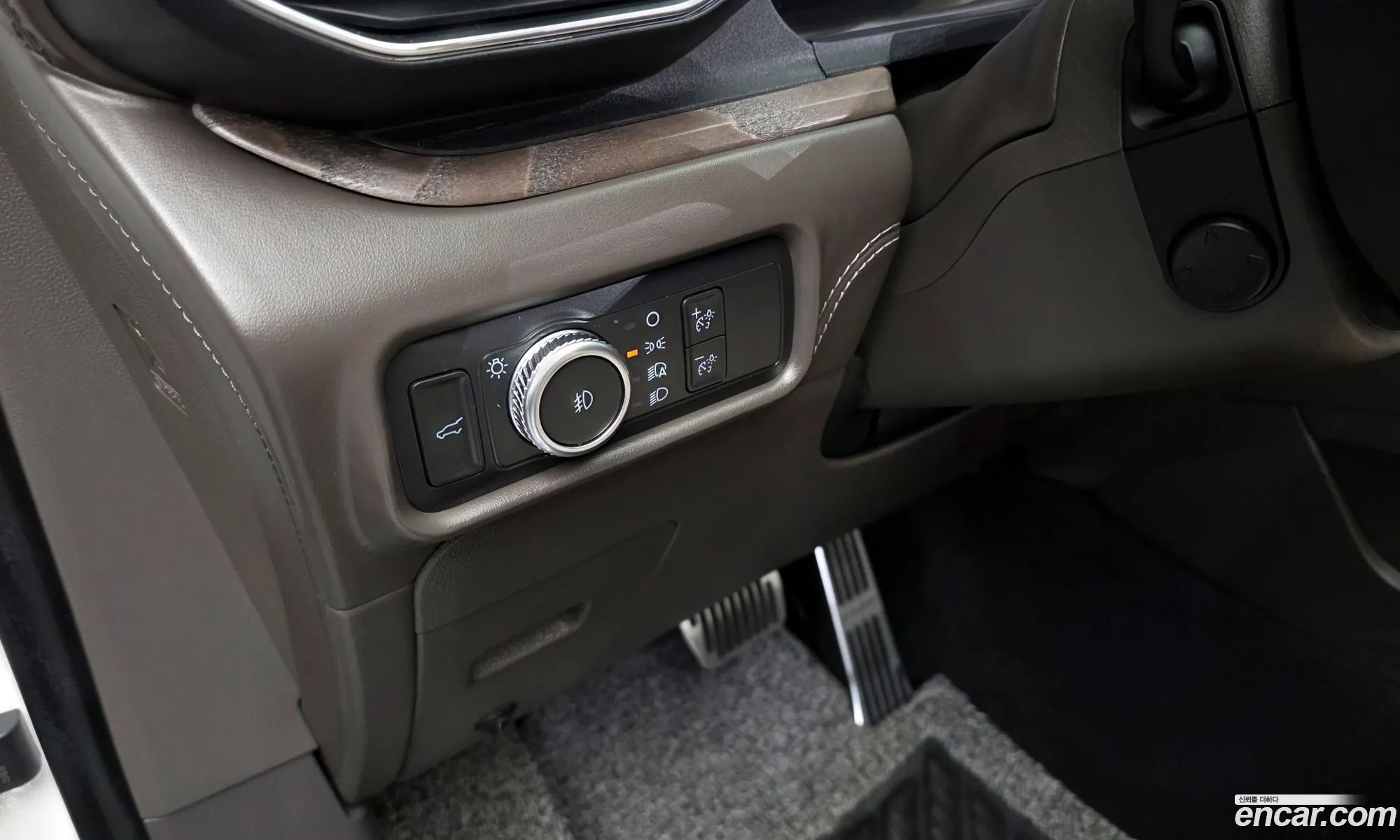 Ford Explorer 6th Gen 2022 1FM5K8HC0NGB32294 — 30
