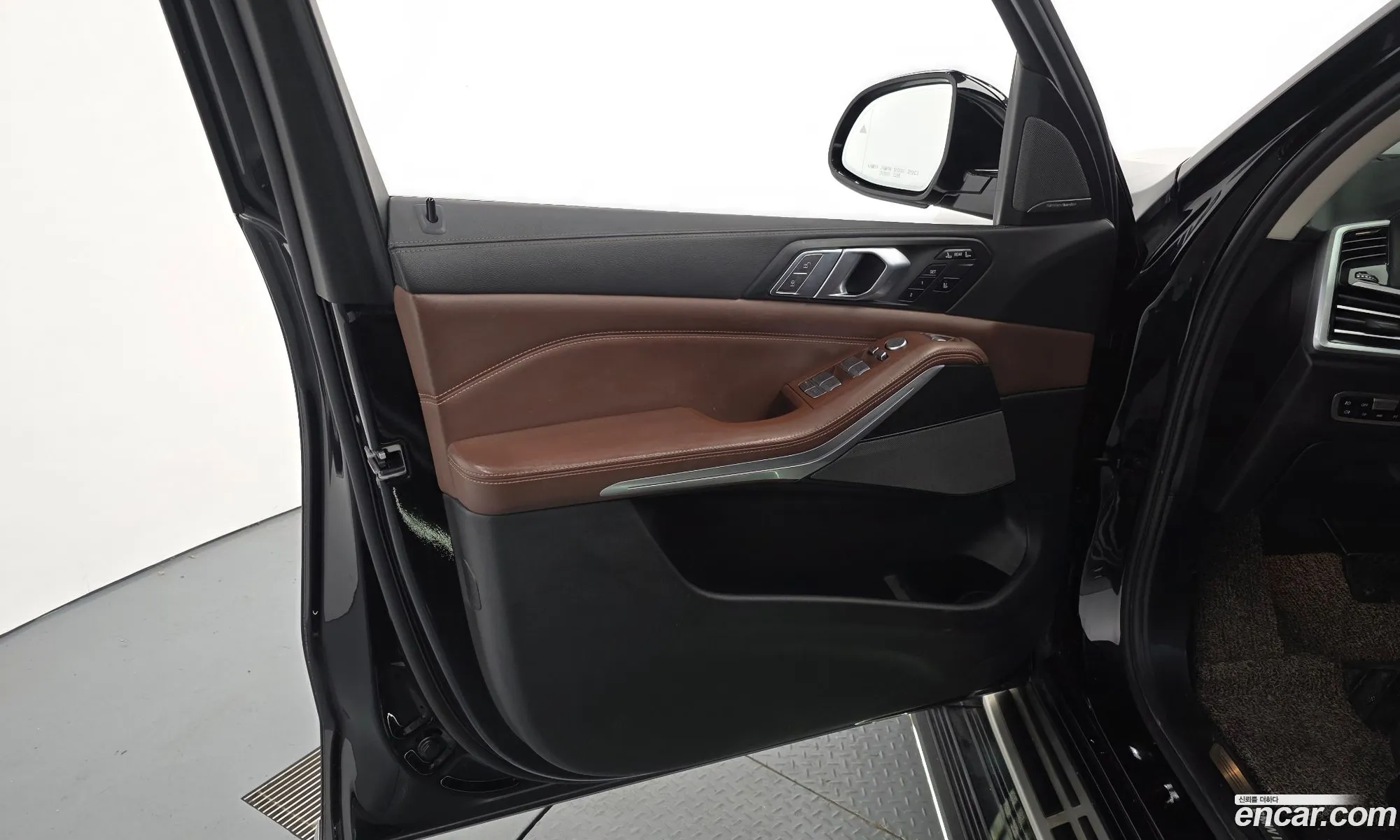 BMW X7 2020 WBACW8106L9D61029 — 4