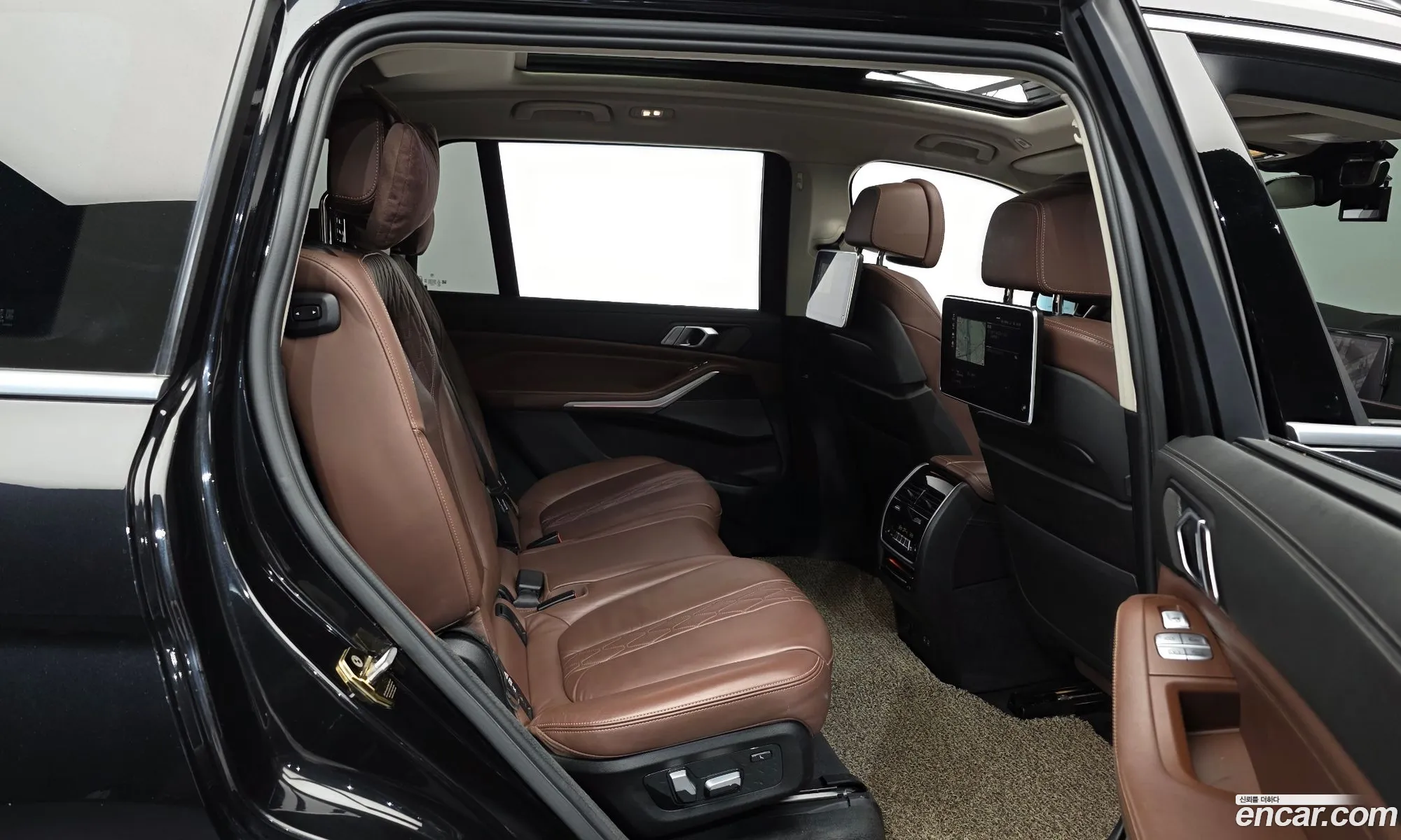 BMW X7 2020 WBACW8106L9D61029 — 17