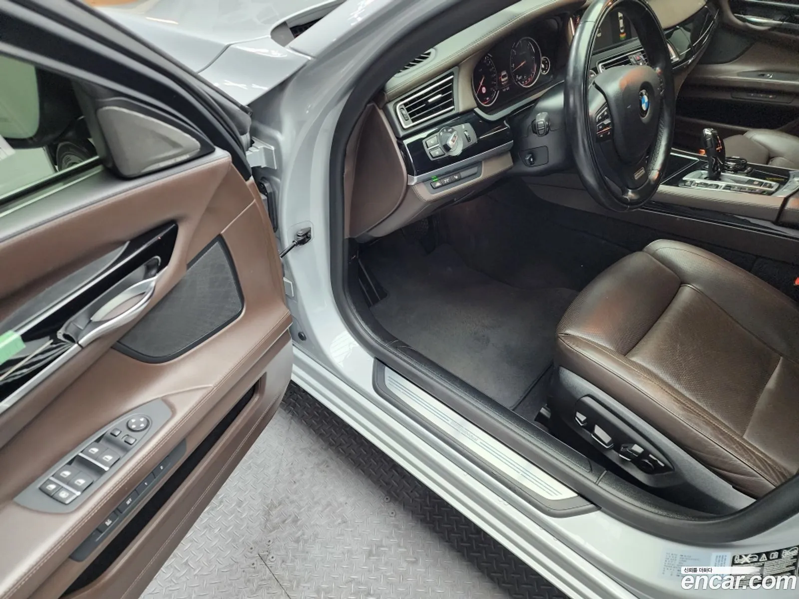 BMW 7 Series 2015 — 12