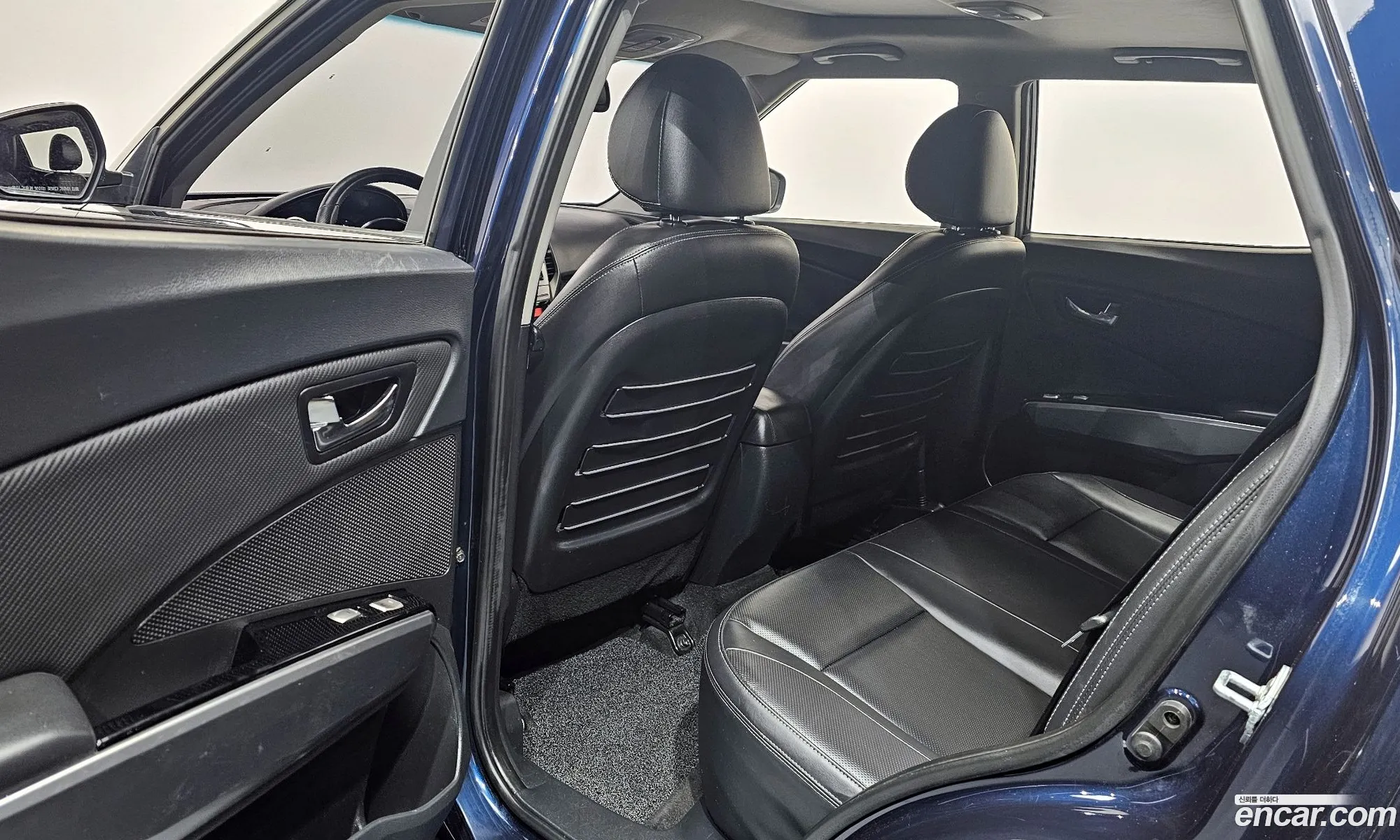 KG Mobility (SsangYong) Tivoli Armour 2019 — 19