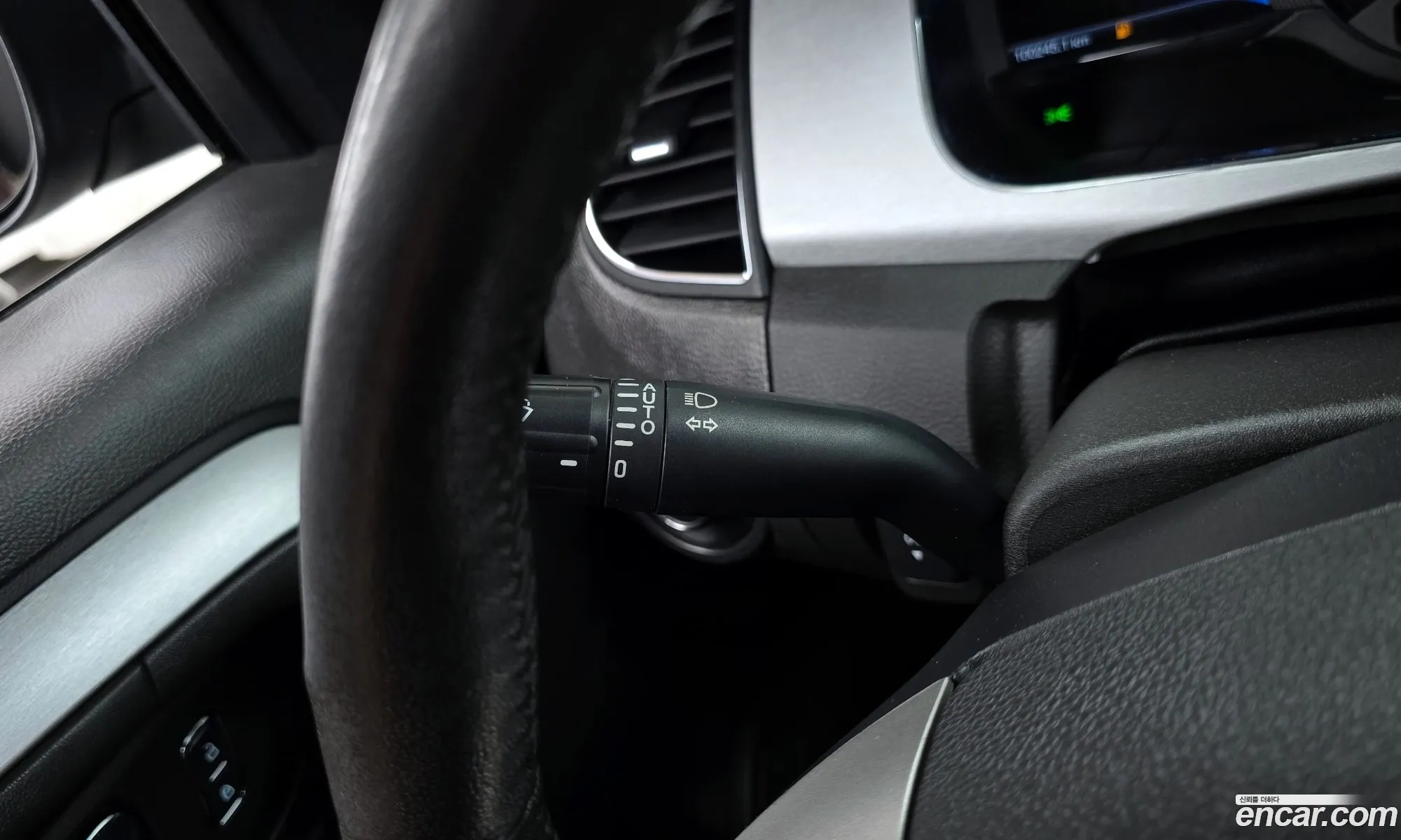 Ford Taurus 2017 1FAHP2F93HG106127 — 14