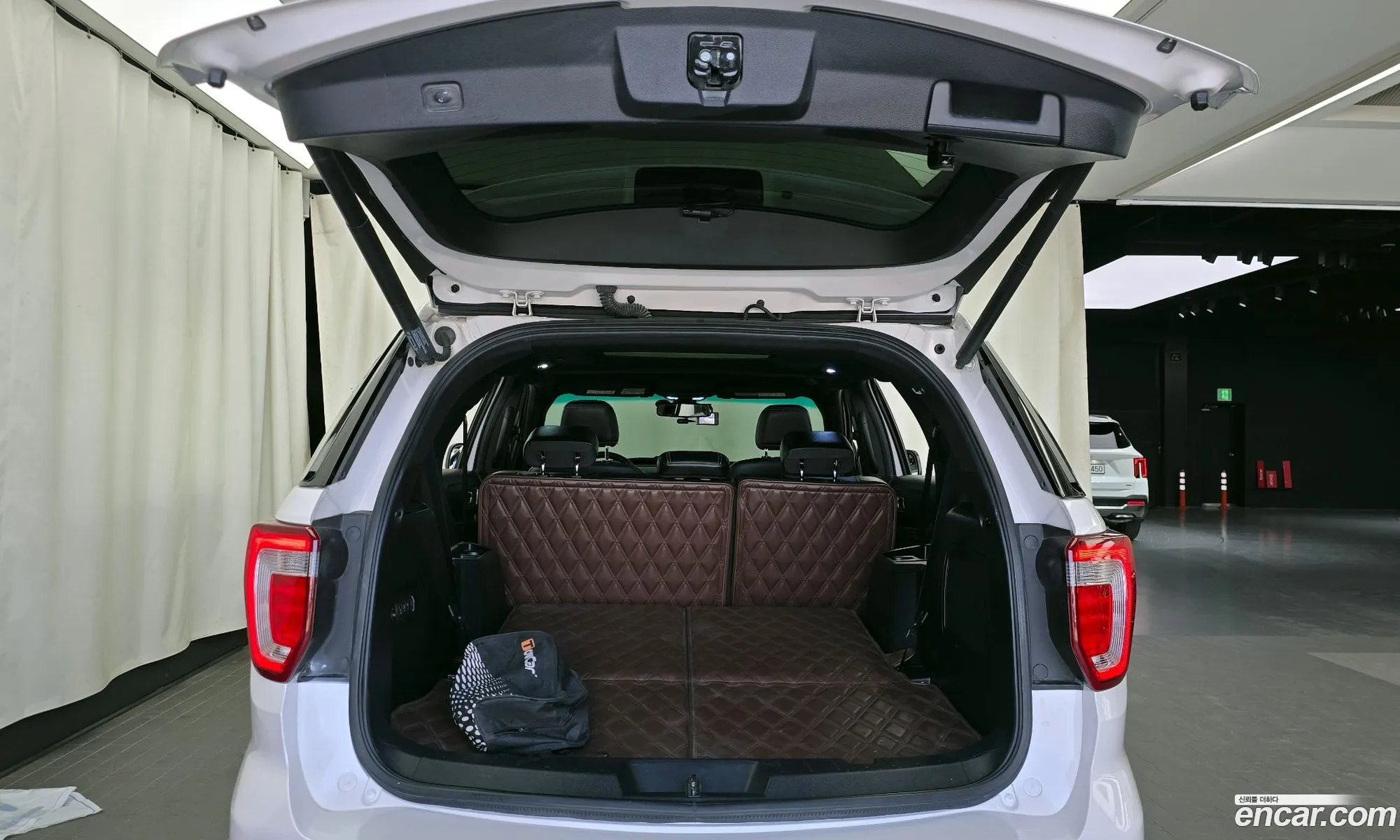 Ford Explorer 2016 1FM5K8FH0HGA30450 — 2