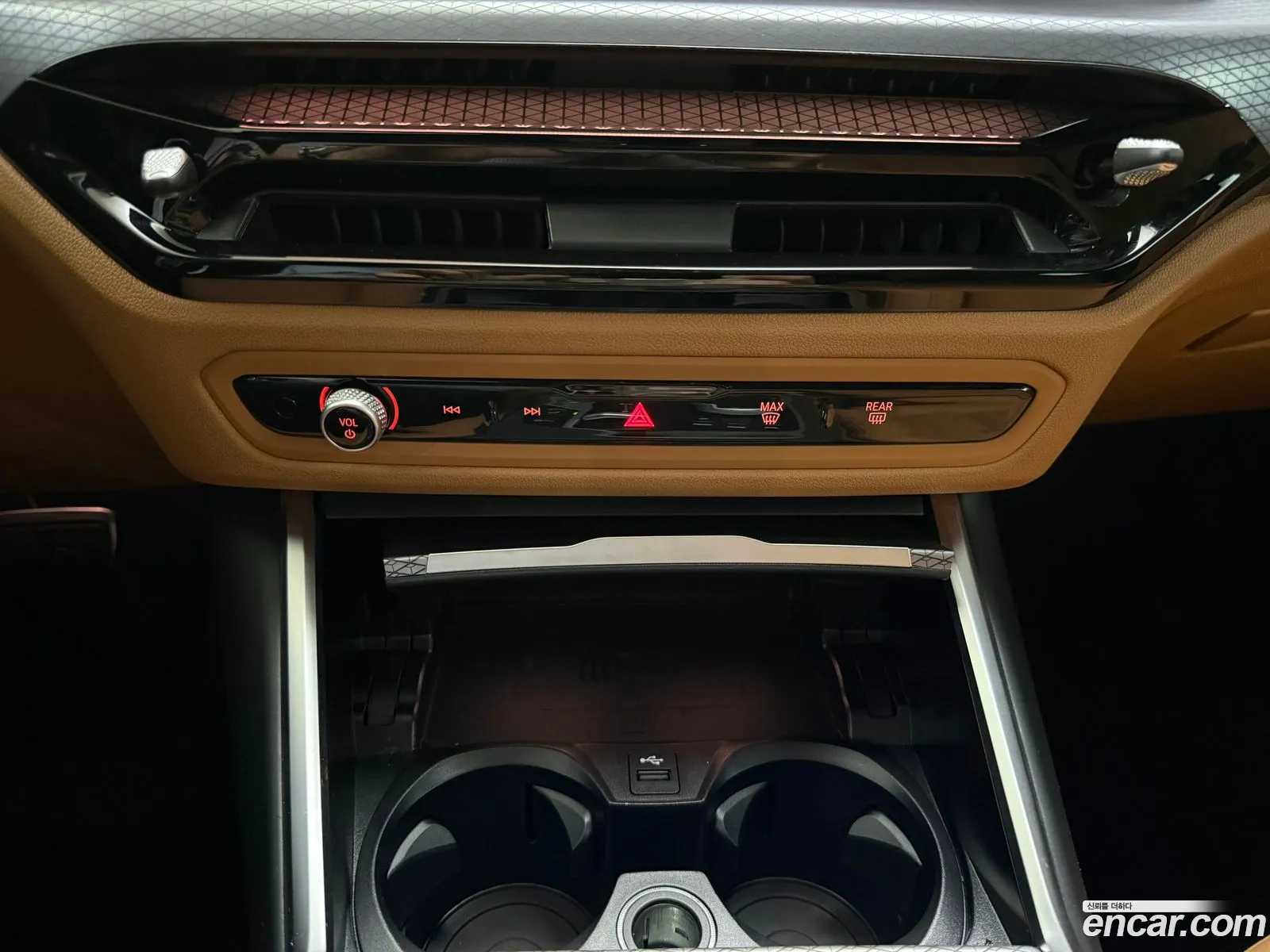 BMW 3 Series 2025 — 18