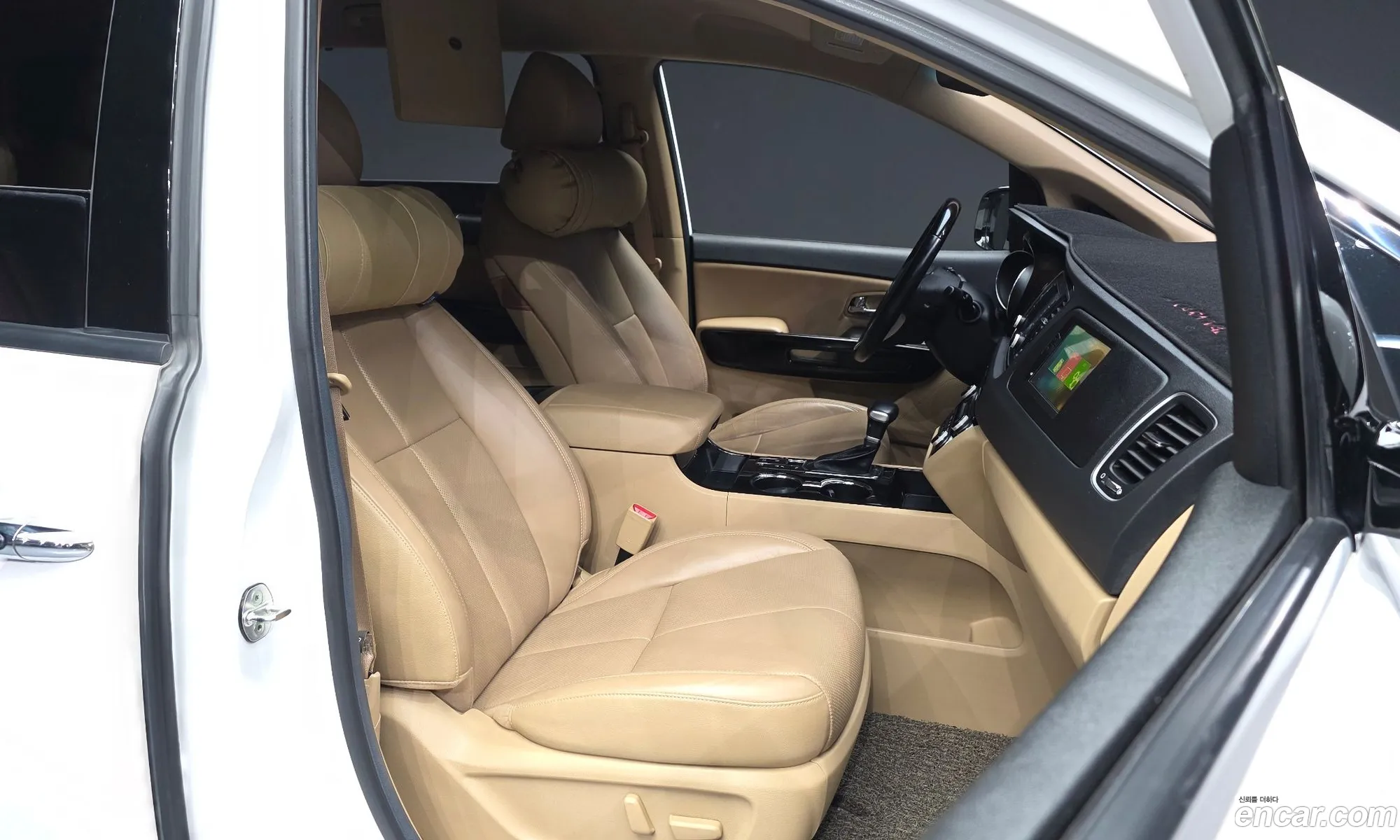 Kia Carnival 2018 — 5