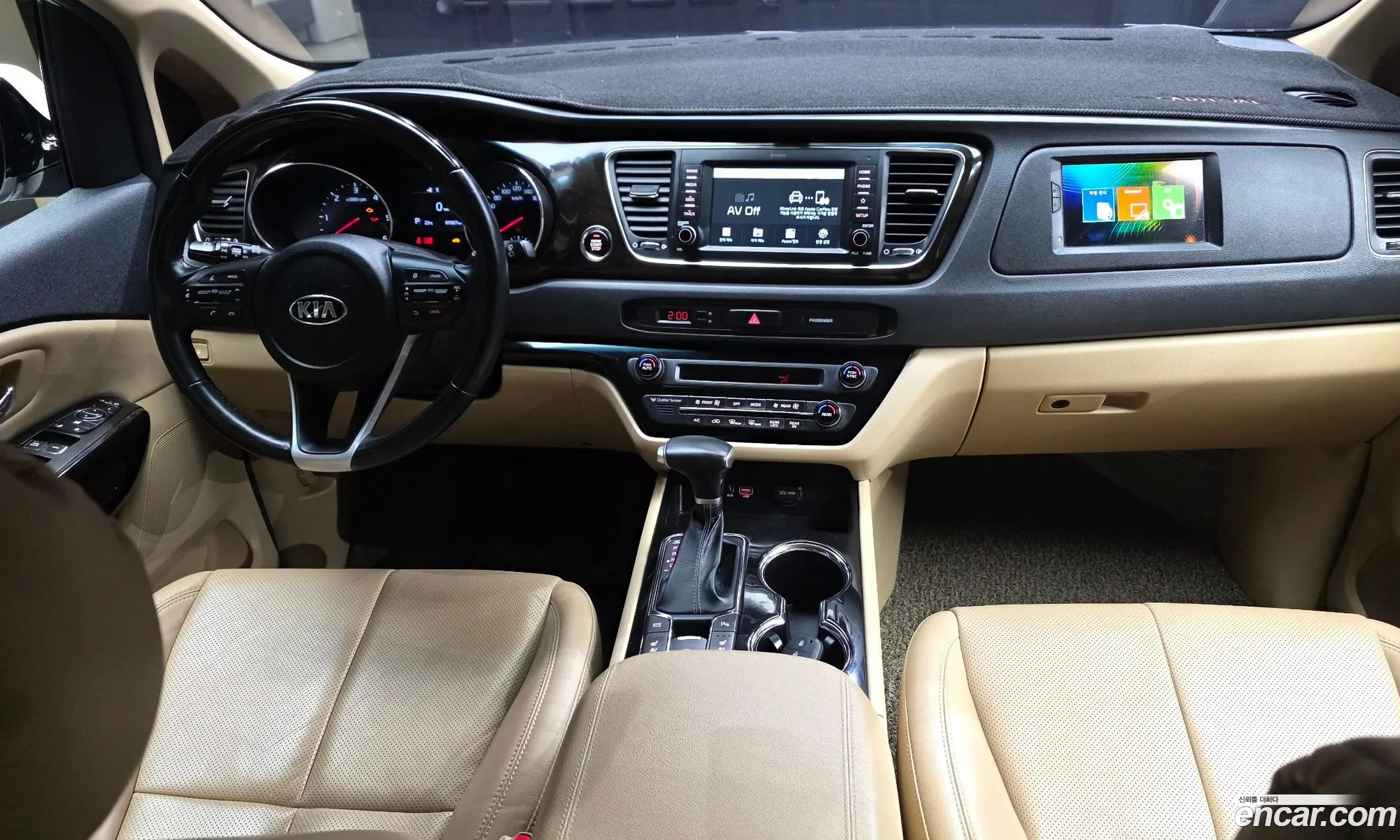 Kia Carnival 2018 — 6