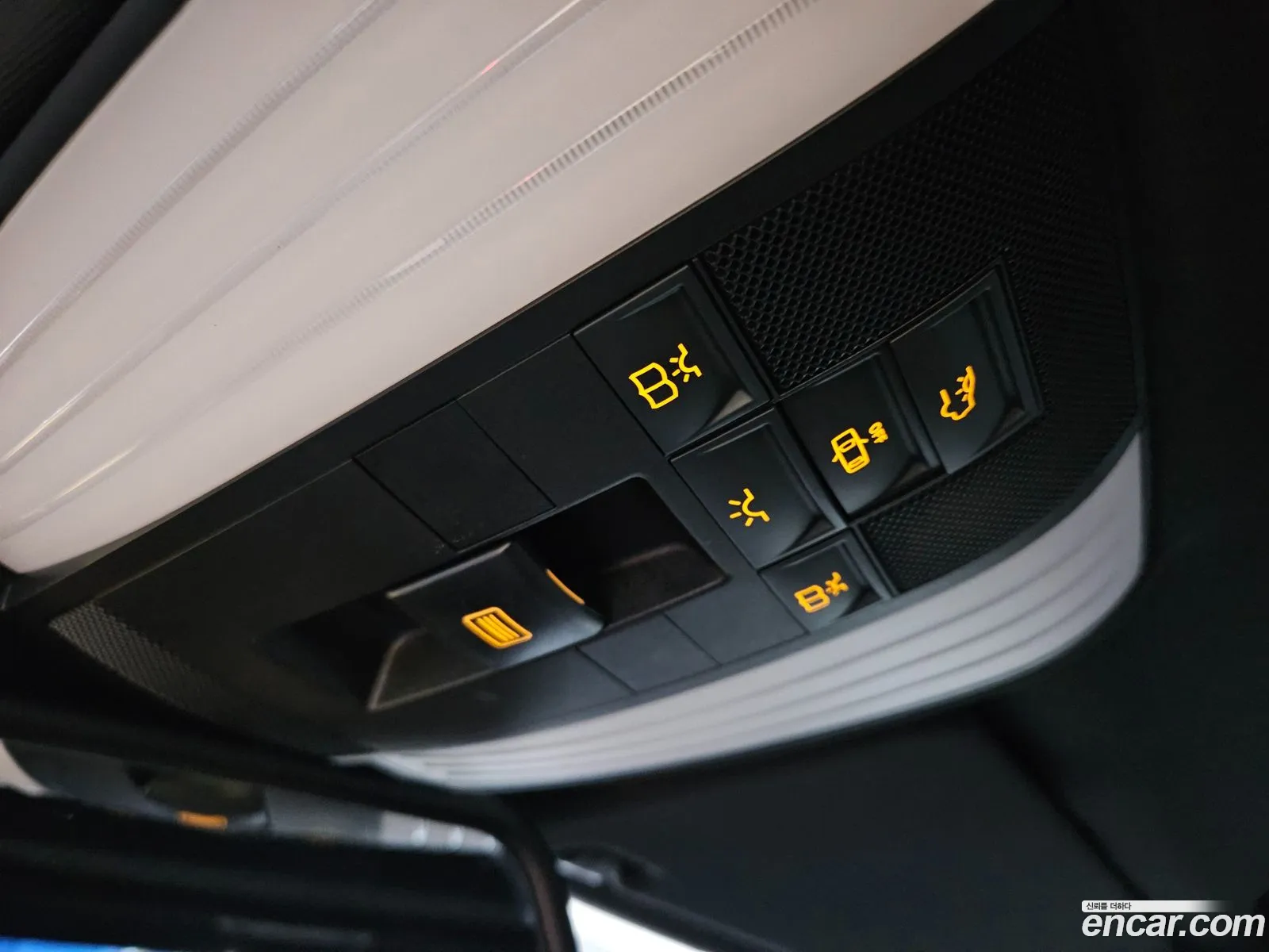 Mercedes-Benz E-Class W212 2015 — 18