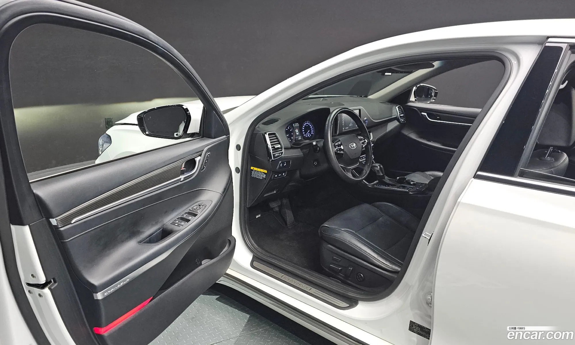 Hyundai Grandeur IG 2018 — 18
