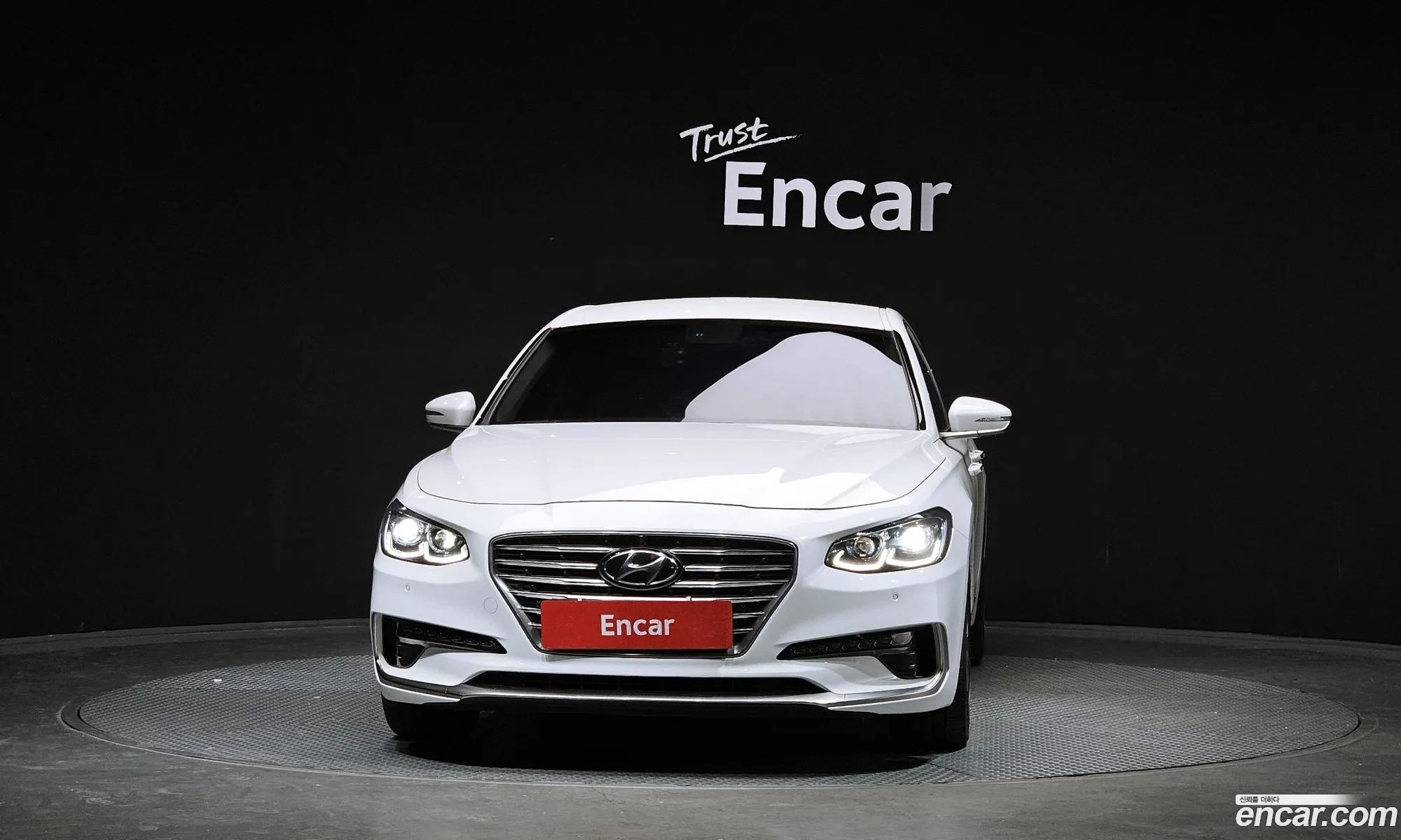 Hyundai Grandeur IG 2018 — 15