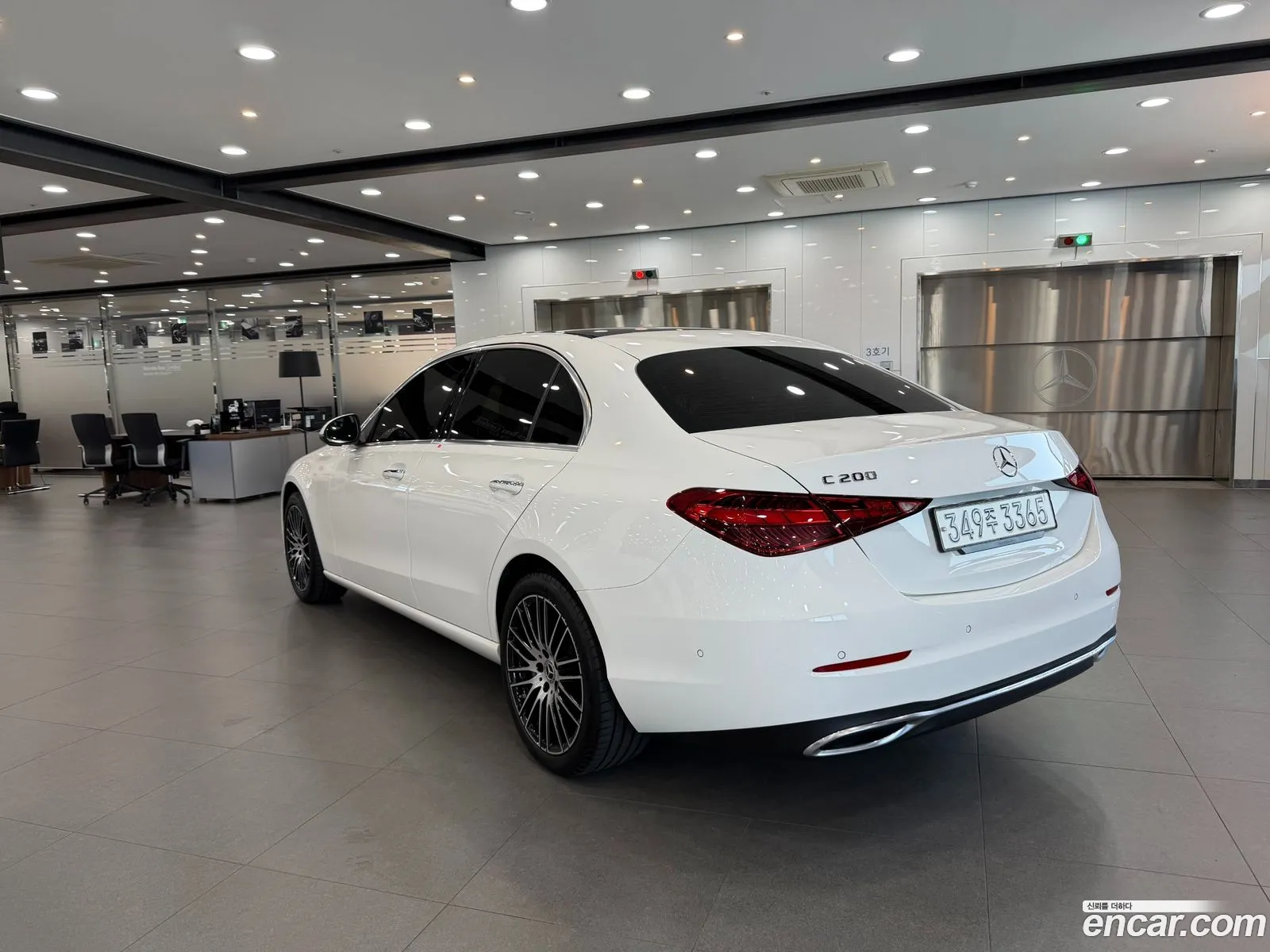 Mercedes-Benz C-Class W206 2024 — 7