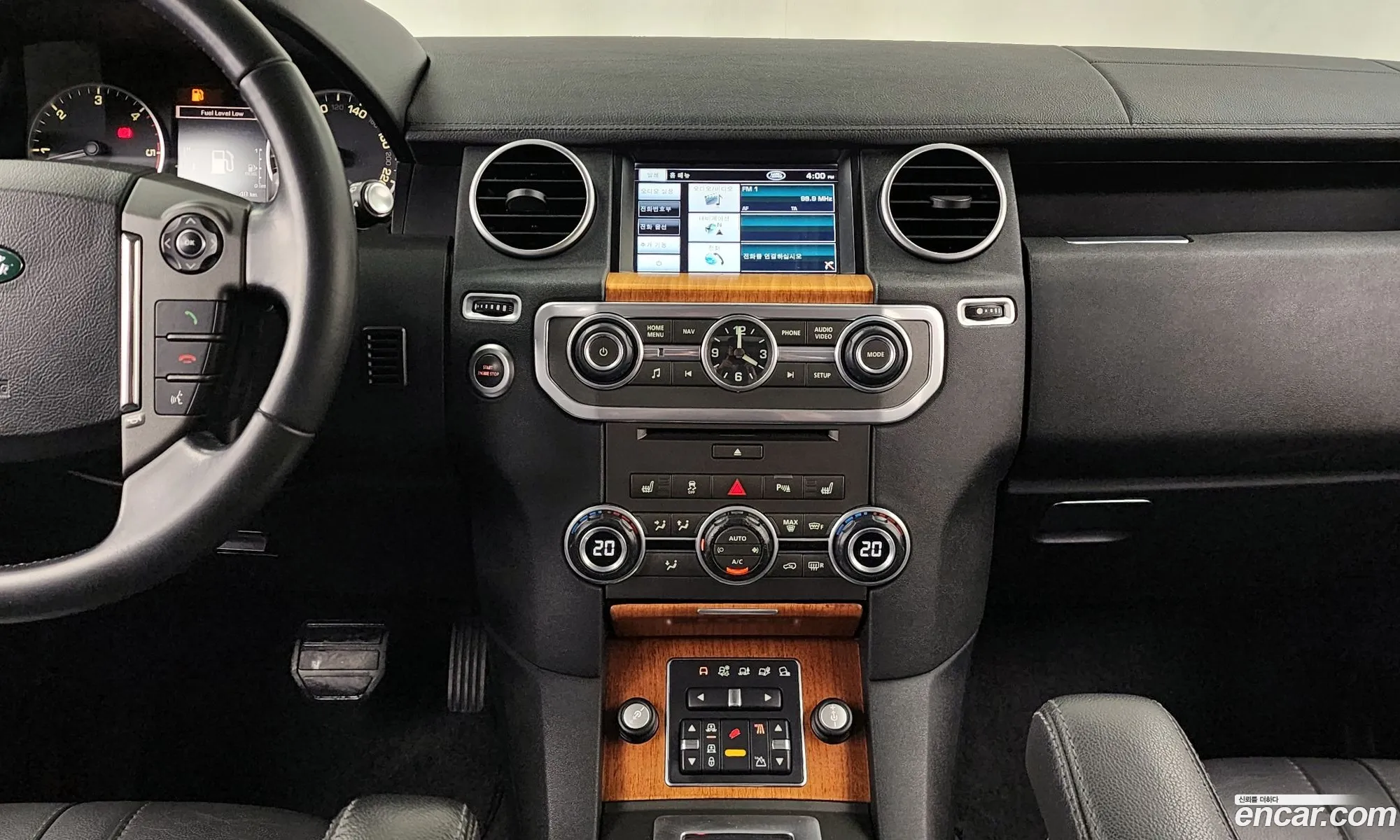 Land Rover Discovery 4 2013 SALLAAAG6DA675892 — 8
