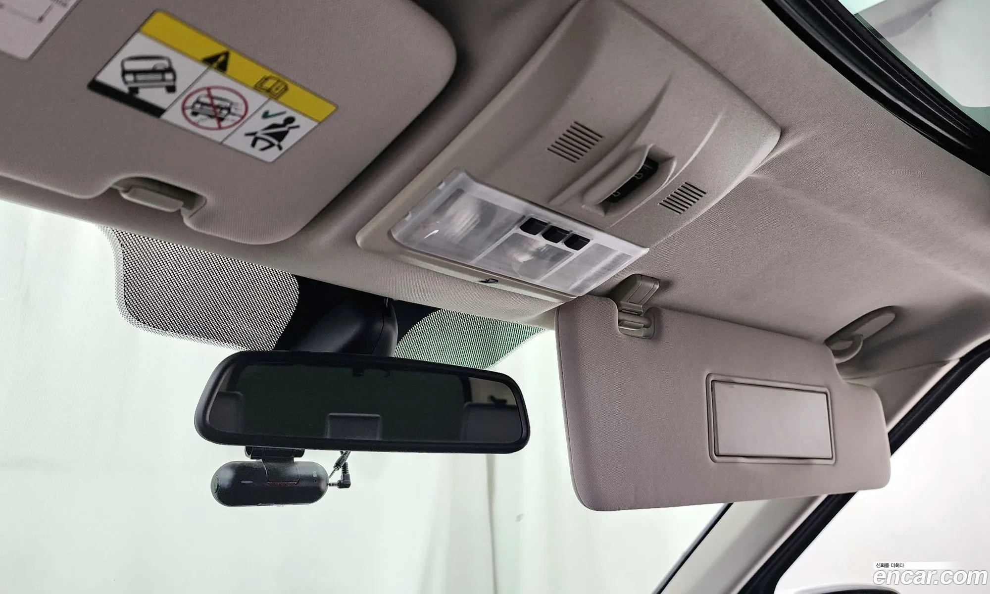 Land Rover Discovery 4 2013 SALLAAAG6DA675892 — 5