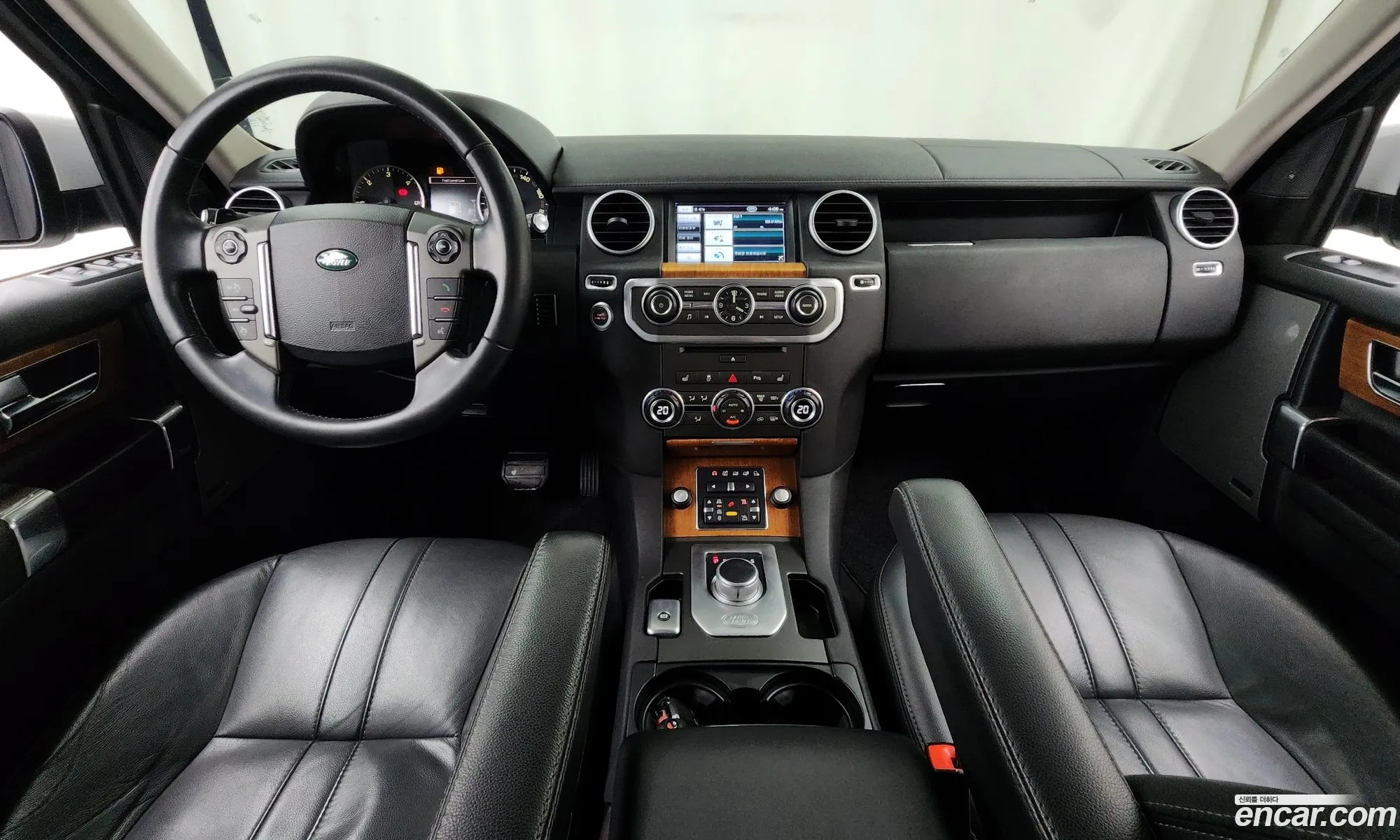 Land Rover Discovery 4 2013 SALLAAAG6DA675892 — 22