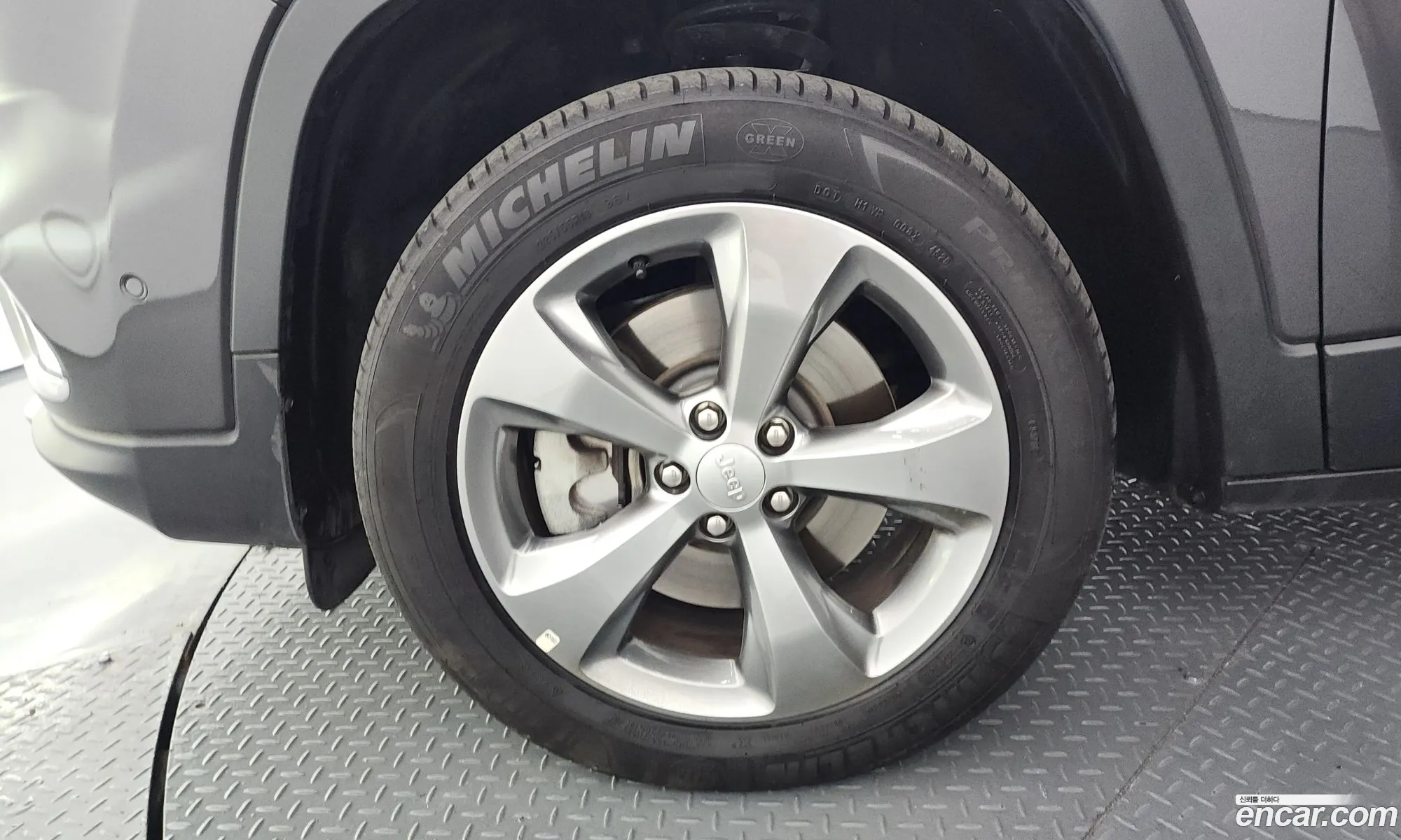 Jeep Cherokee 2021 1C4PJMDB4MD187028 — 2