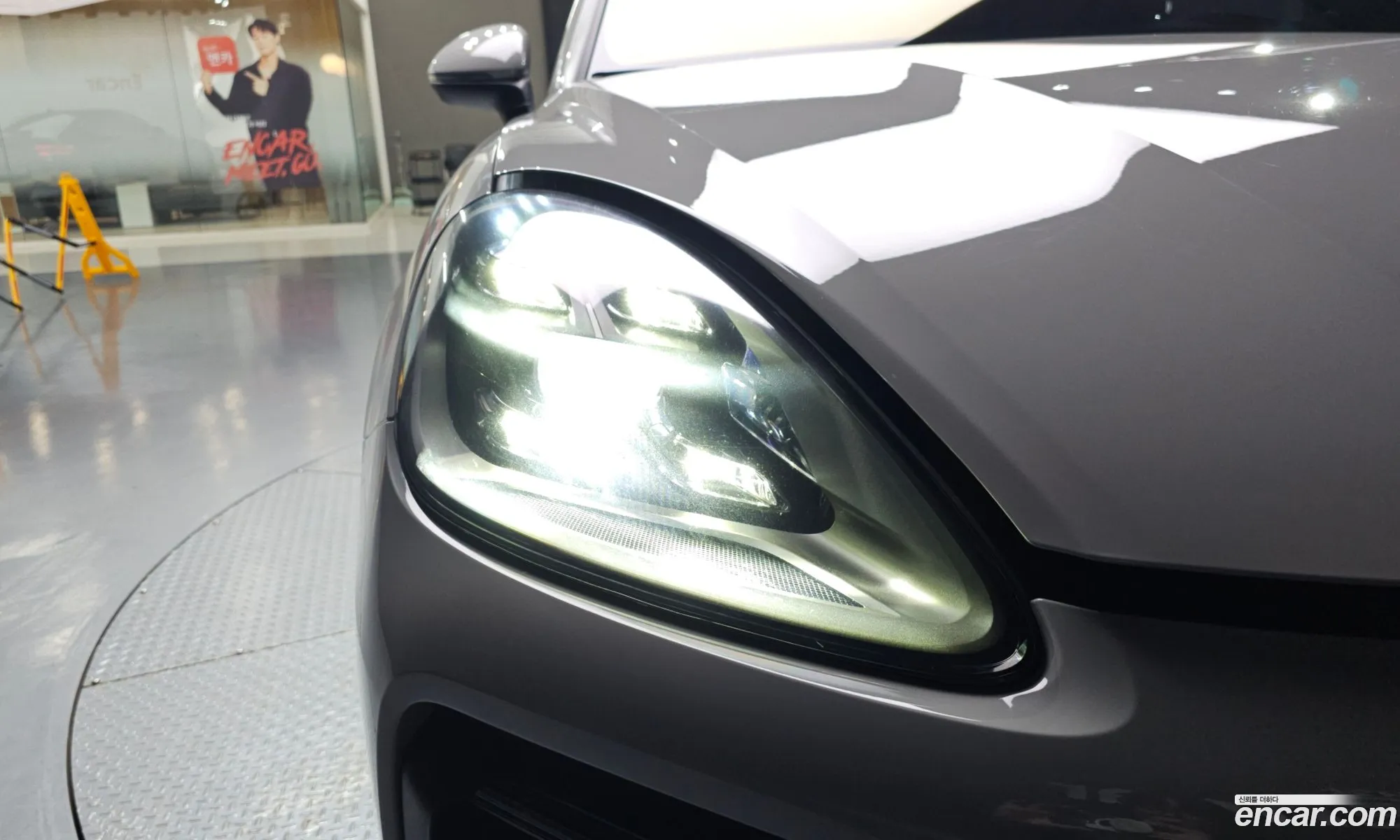Porsche Cayenne 2022 — 32