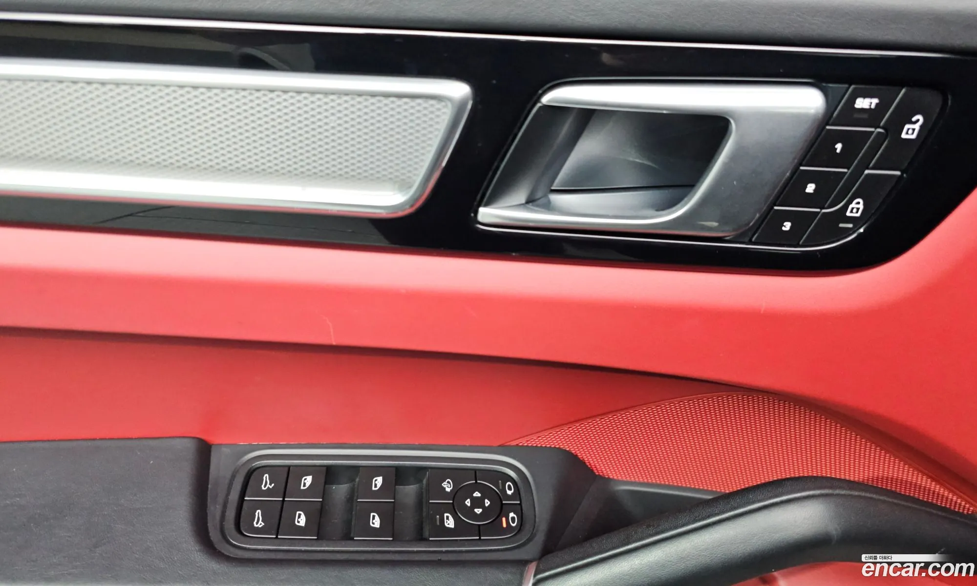 Porsche Cayenne 2022 — 18