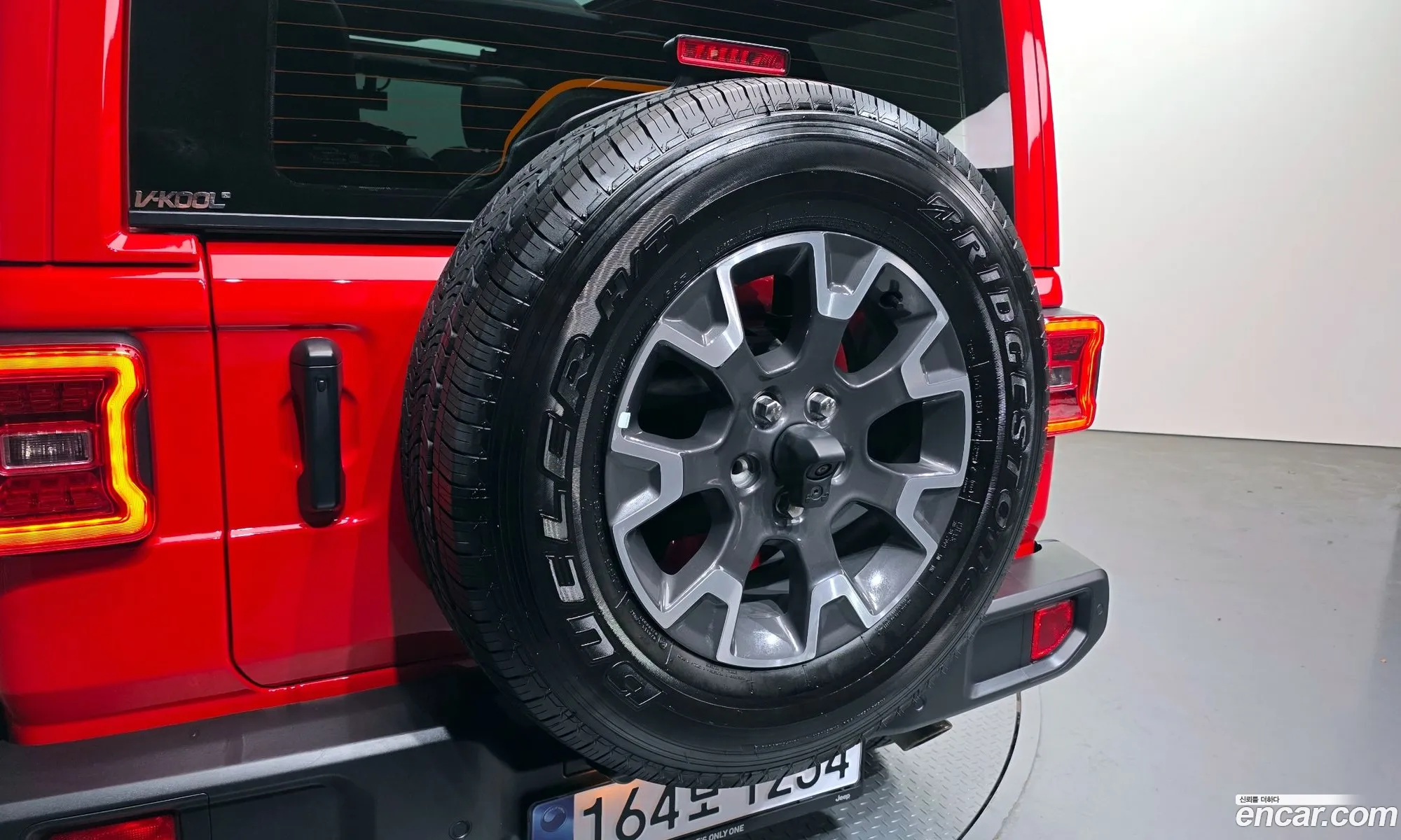 Jeep Wrangler 2024 — 6