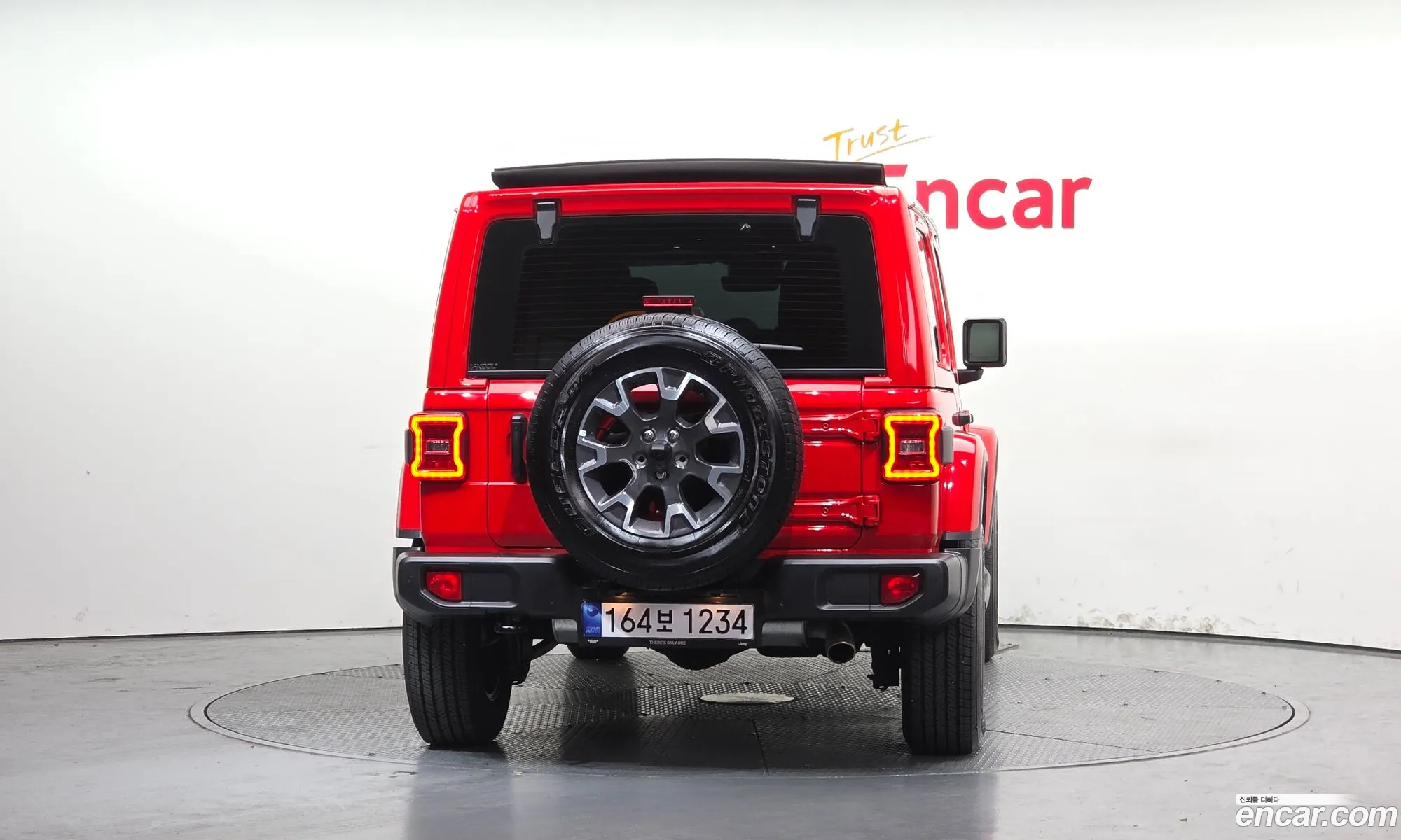 Jeep Wrangler 2024 — 5