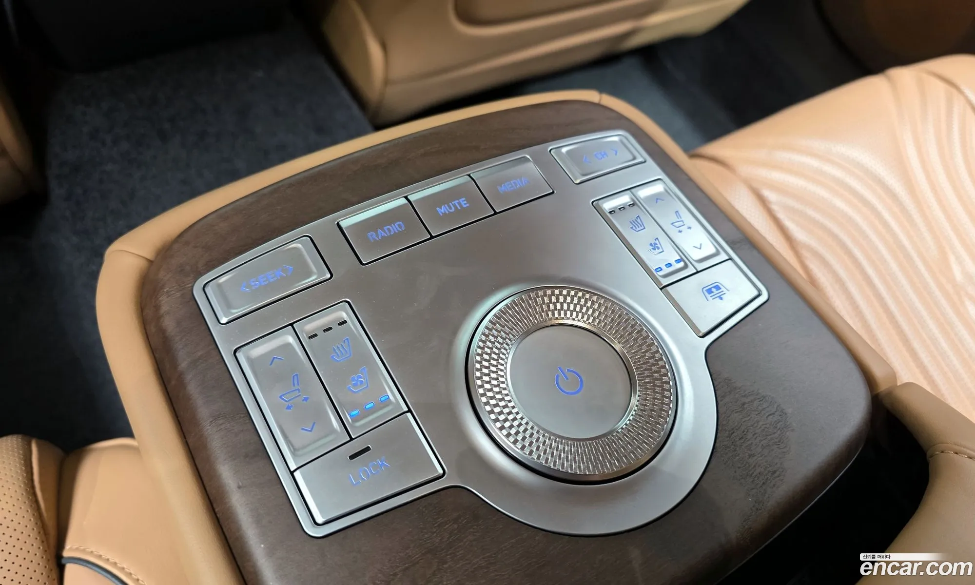 Genesis G80 2021 — 28