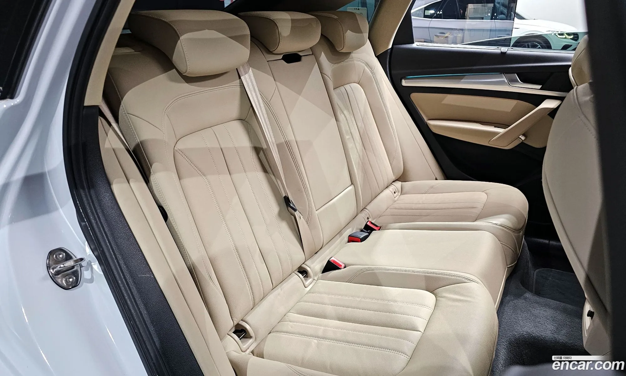 Audi Q5 2022 WAUZZZFY2N2074205 — 27