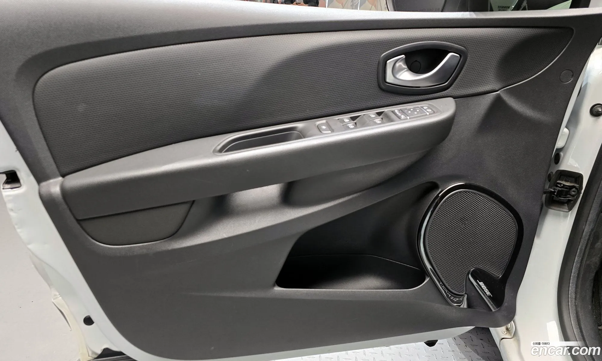 Renault Korea (Samsung) Clio 2019 — 12