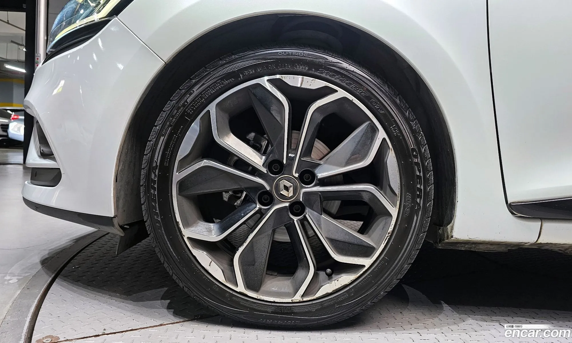 Renault Korea (Samsung) Clio 2019 — 15