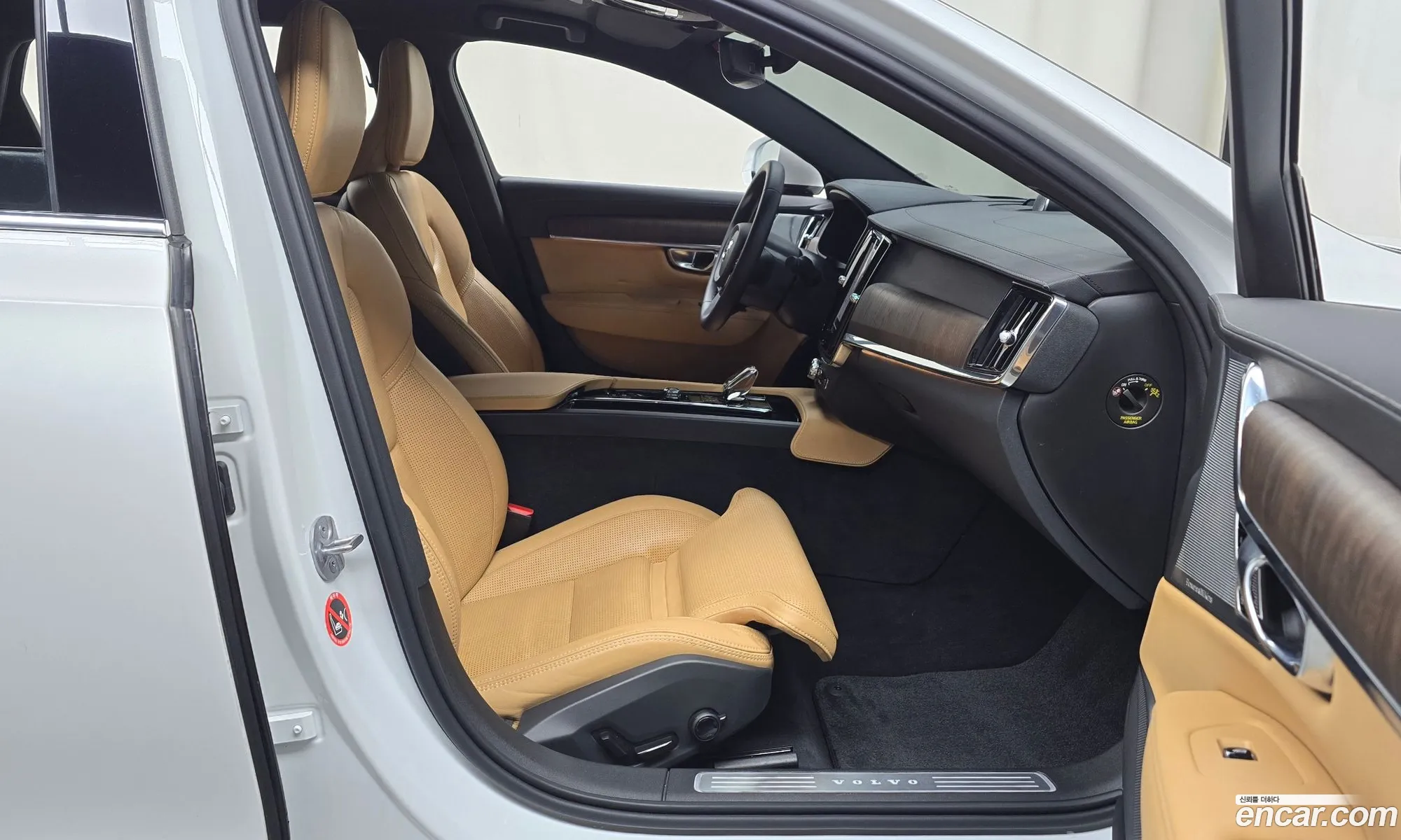 Volvo S90 2022 — 30