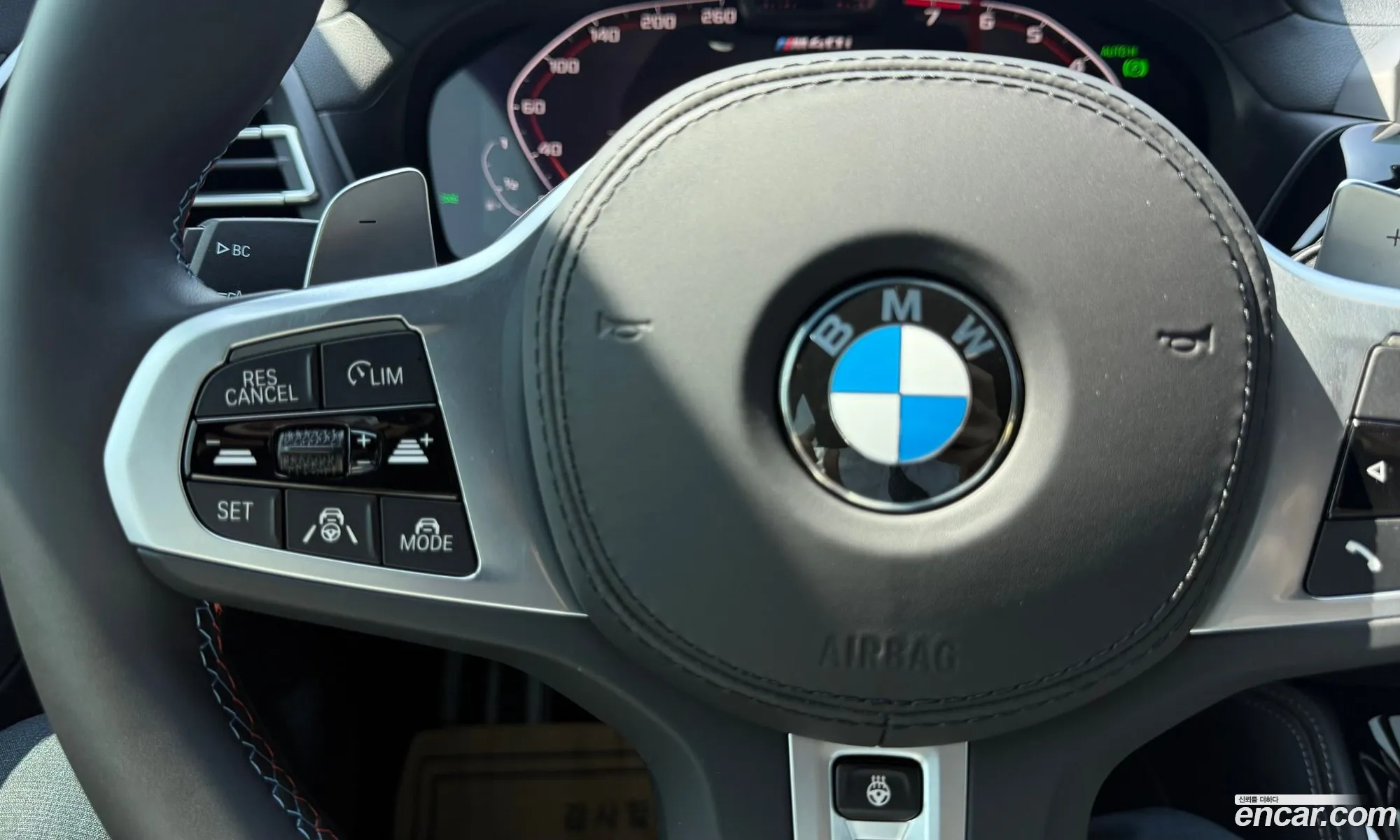 BMW X4 2025 — 9