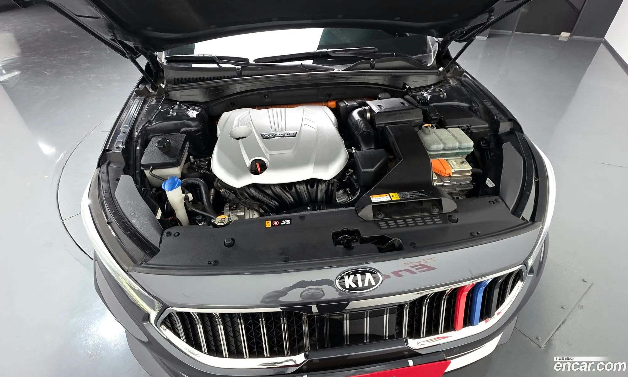 Kia K7 Premier Hybrid 2019 — 4